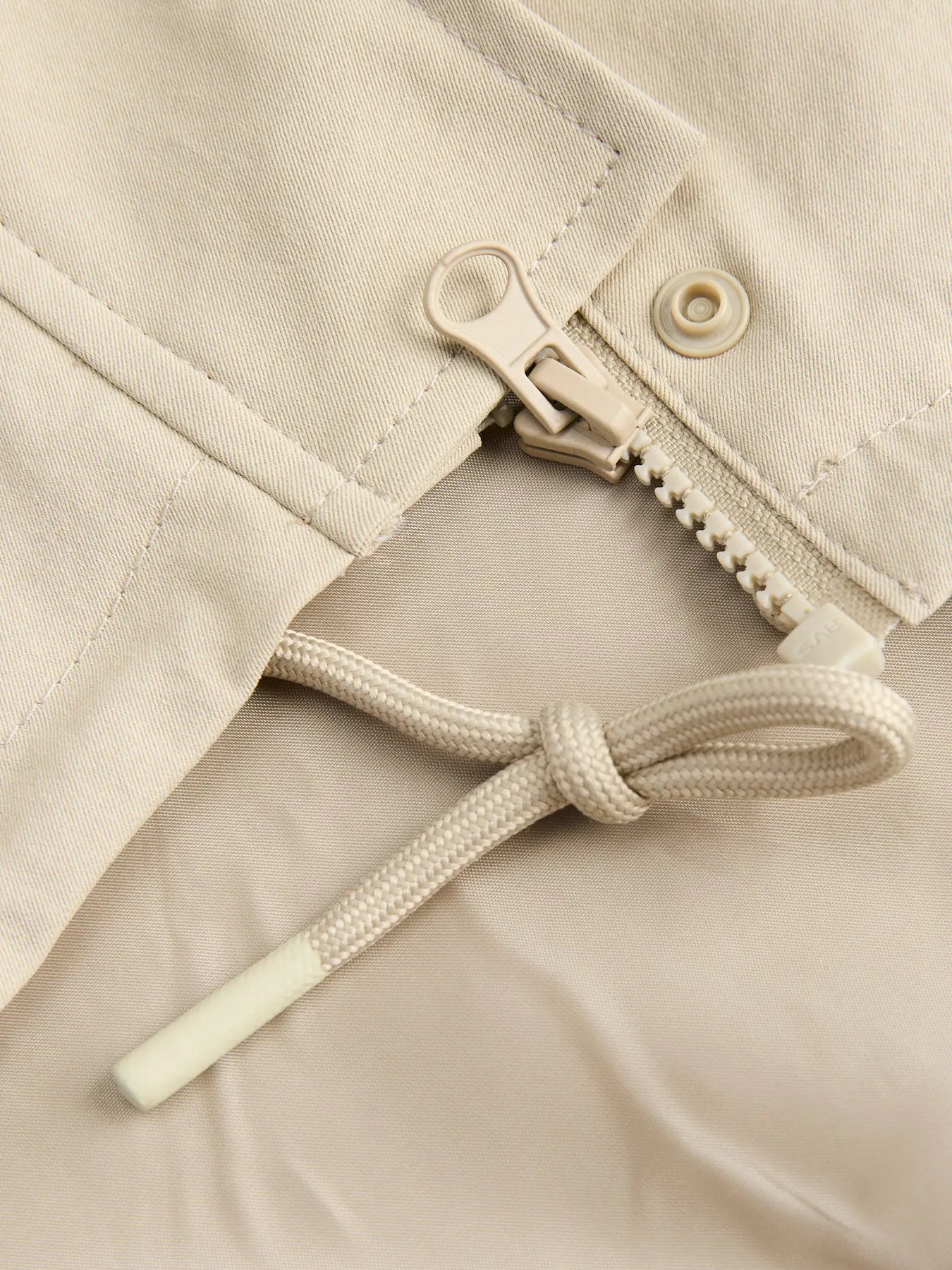 JXCAROL OLIVE VEST - SPRAY GREEN