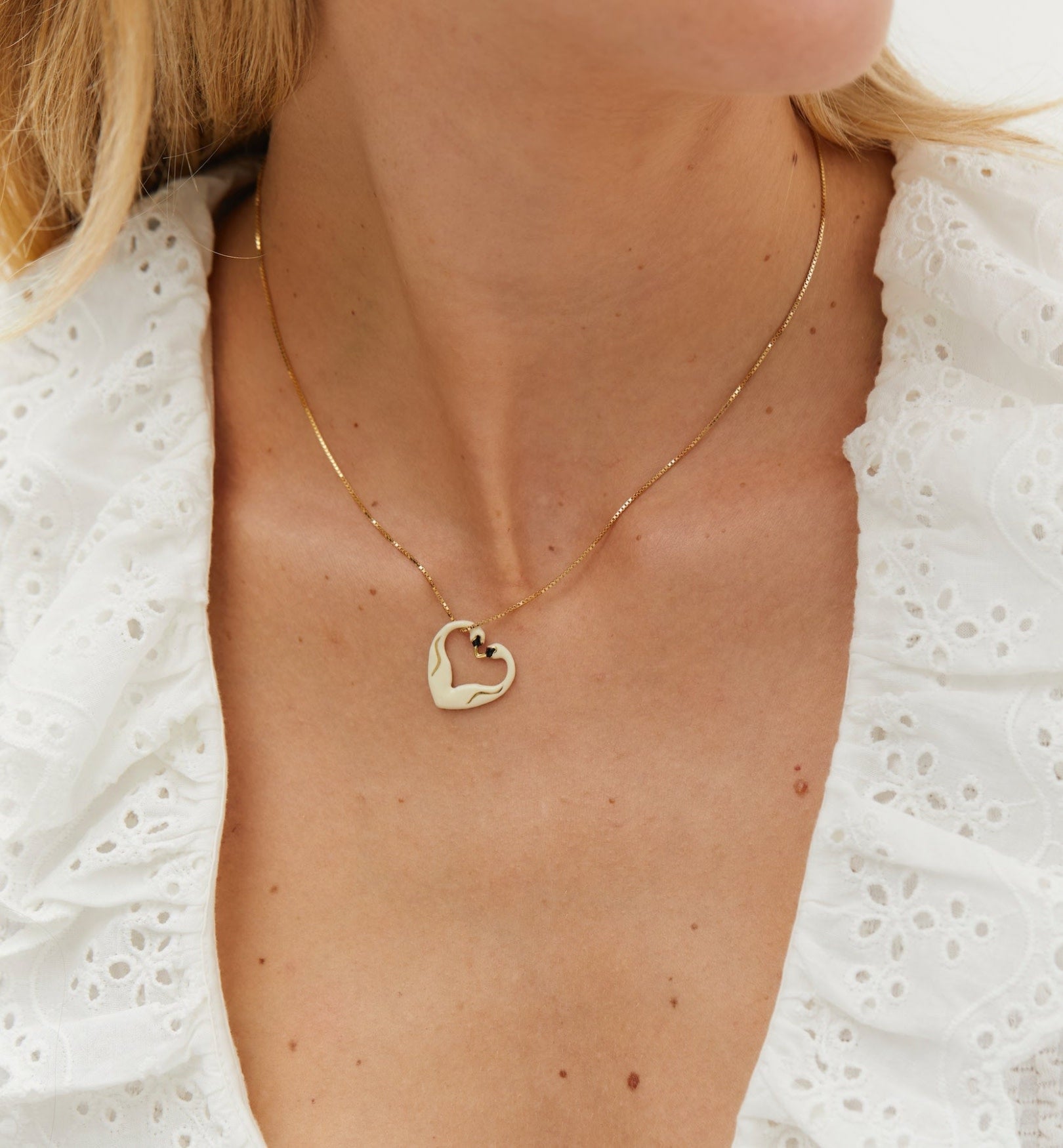 Swan Lake Charm - Gold plated