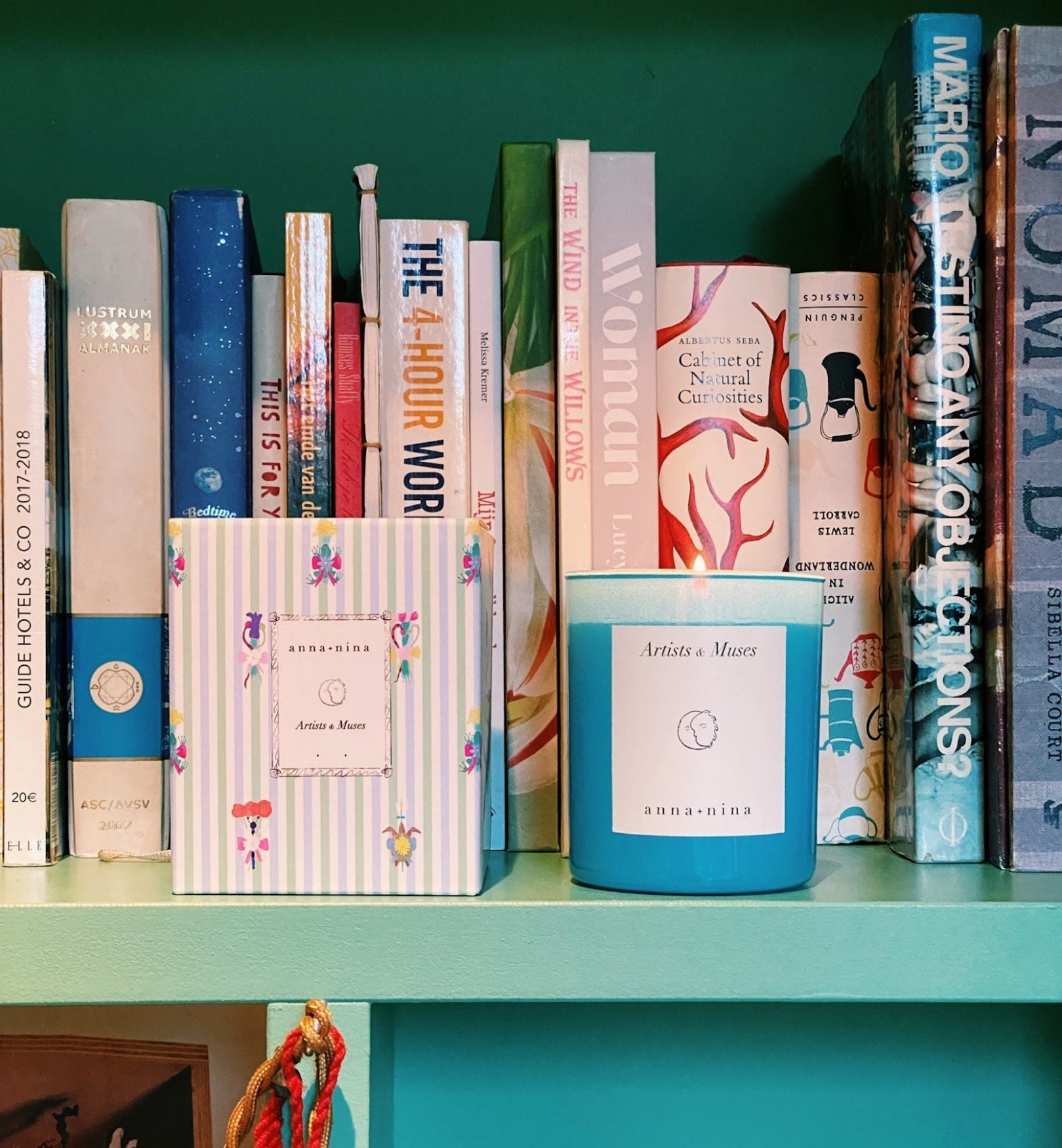 Geurkaars Artists and Muse - blauw