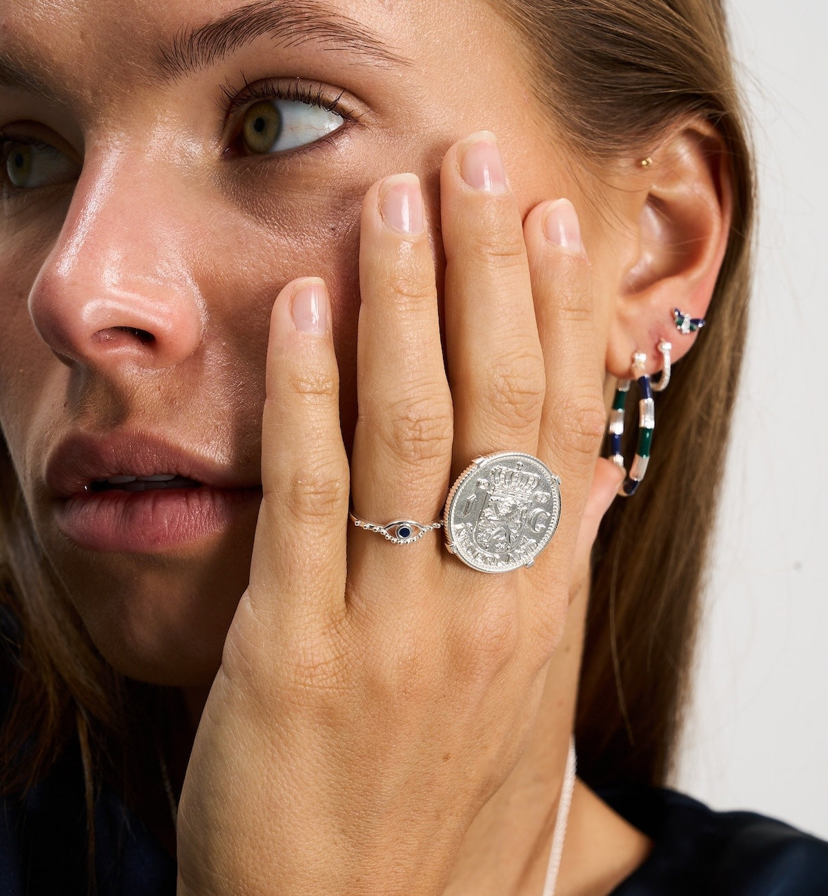 Kopie van de All Eyes on You-ring. - Goud