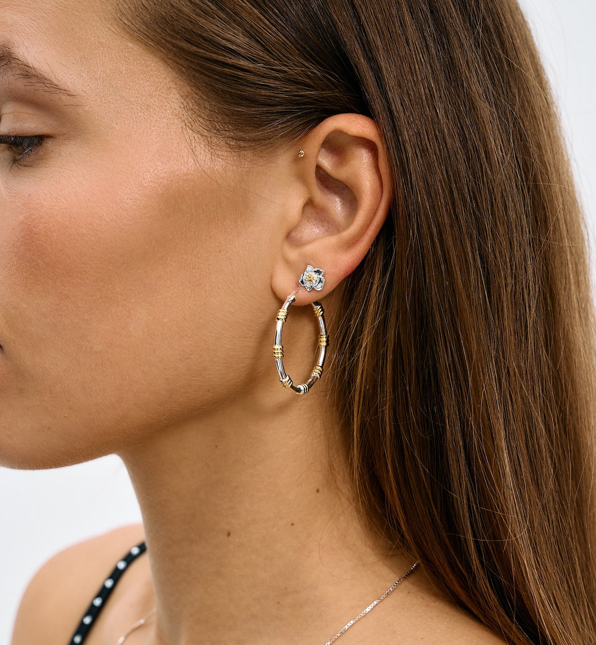 Single Fiorita stud - Silver