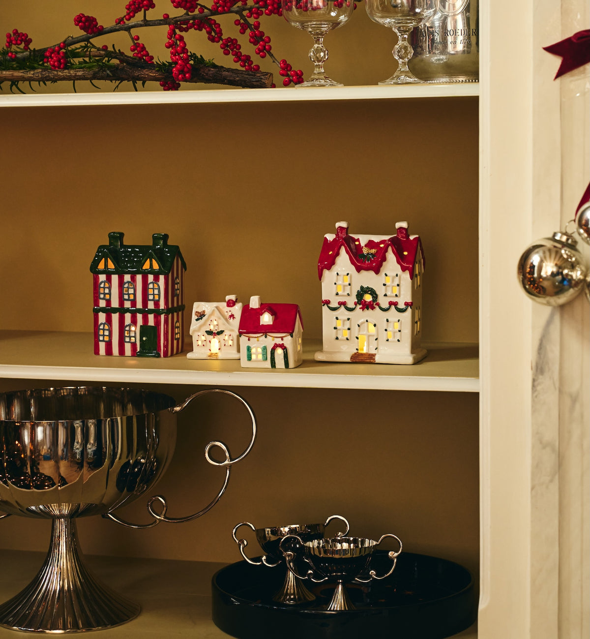 LED Christmas gingerbread gables - Multicolour