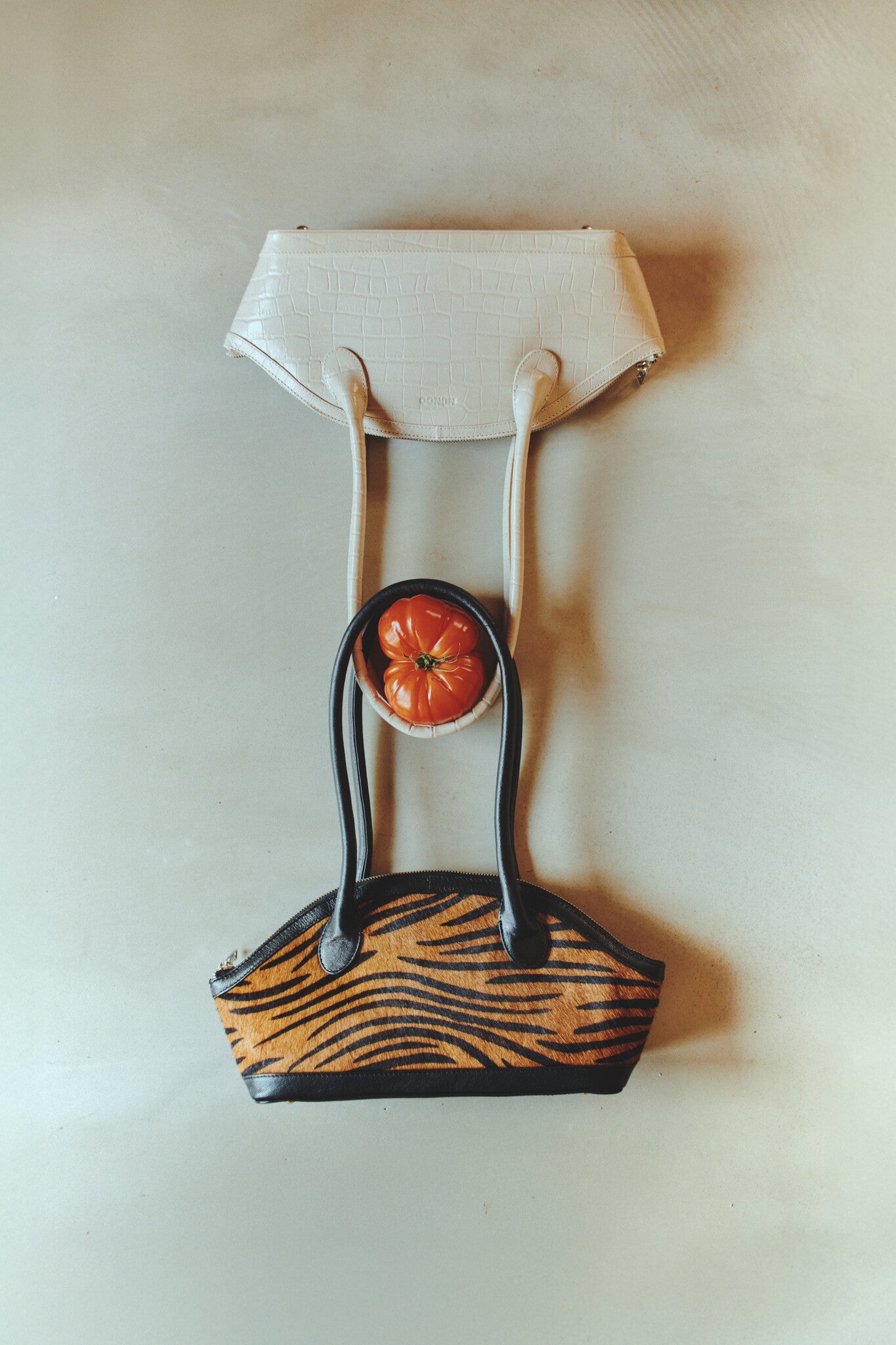 Copy of Ayo florence - Black w. gold