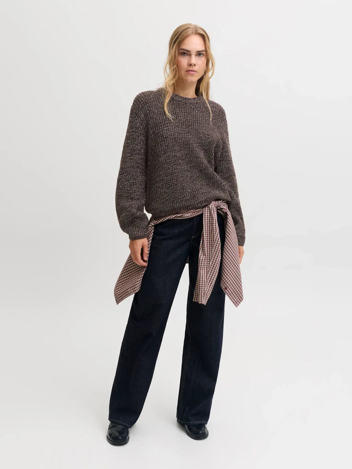 JXGLORIA GLOBAL CREW NECK KNIT - DEMITASSE