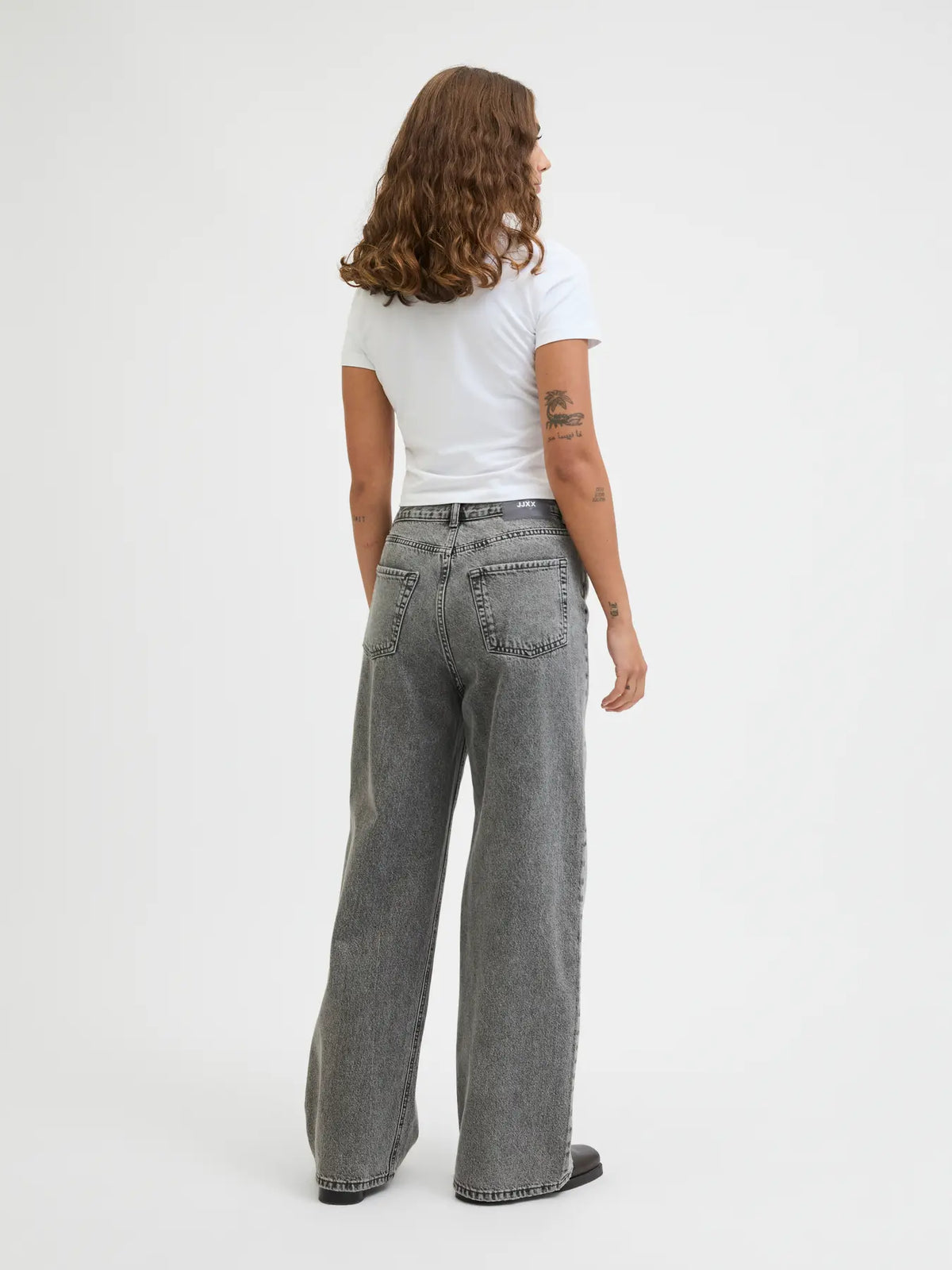 JXTOKYO GREY WIDE HW JEANS R6119