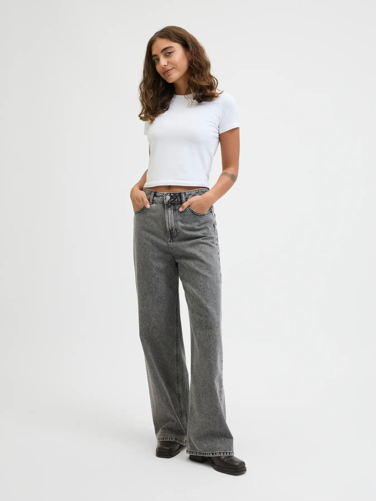JXTOKYO GREY WIDE HW JEANS R6119