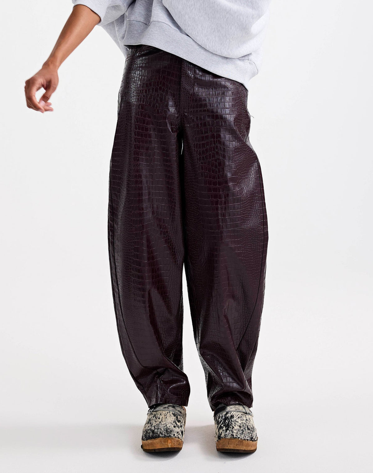 Draco Balloon Pants - Burgundy