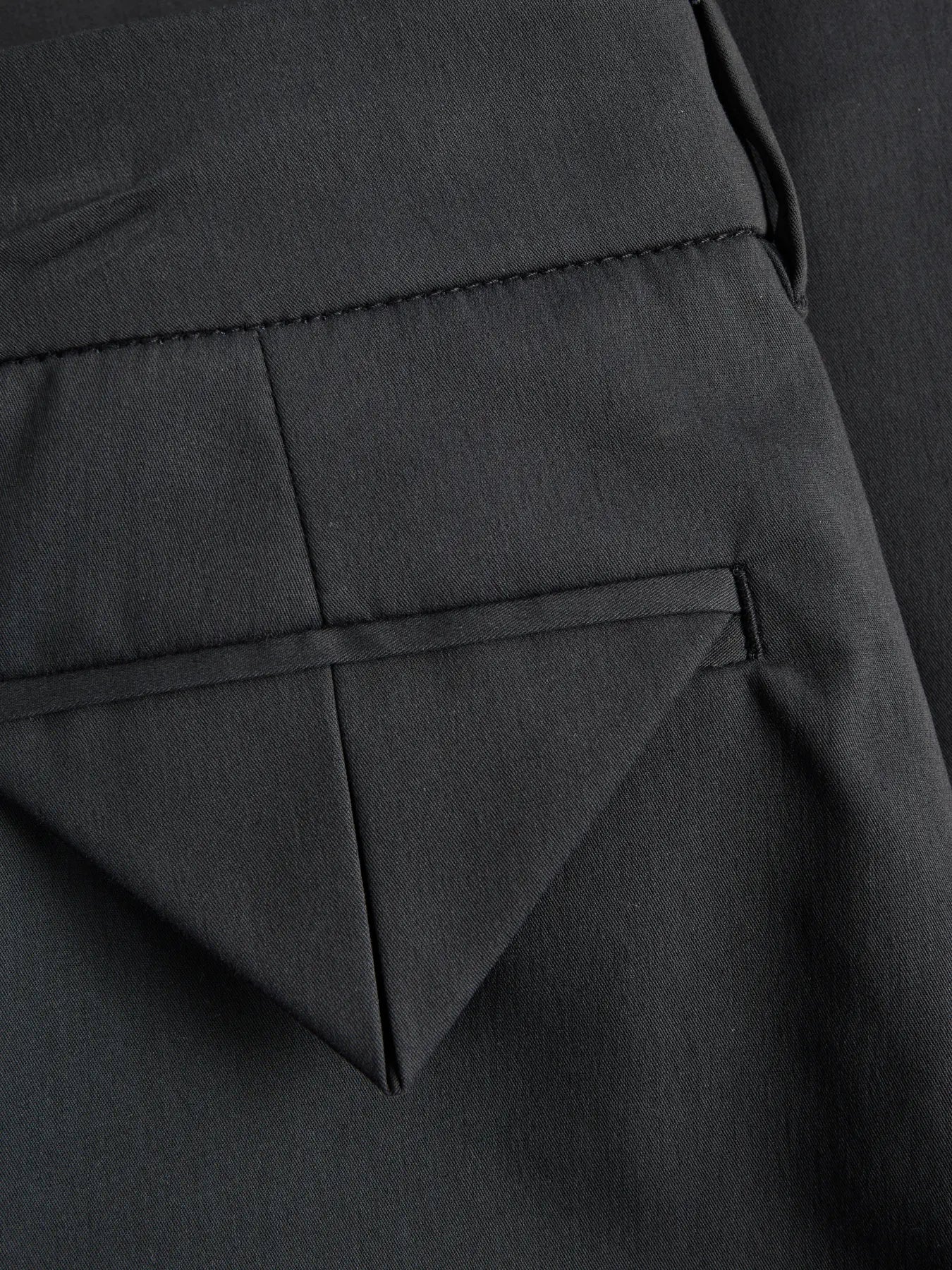 JXRUBY SUMA BAGGY BARREL - BLACK