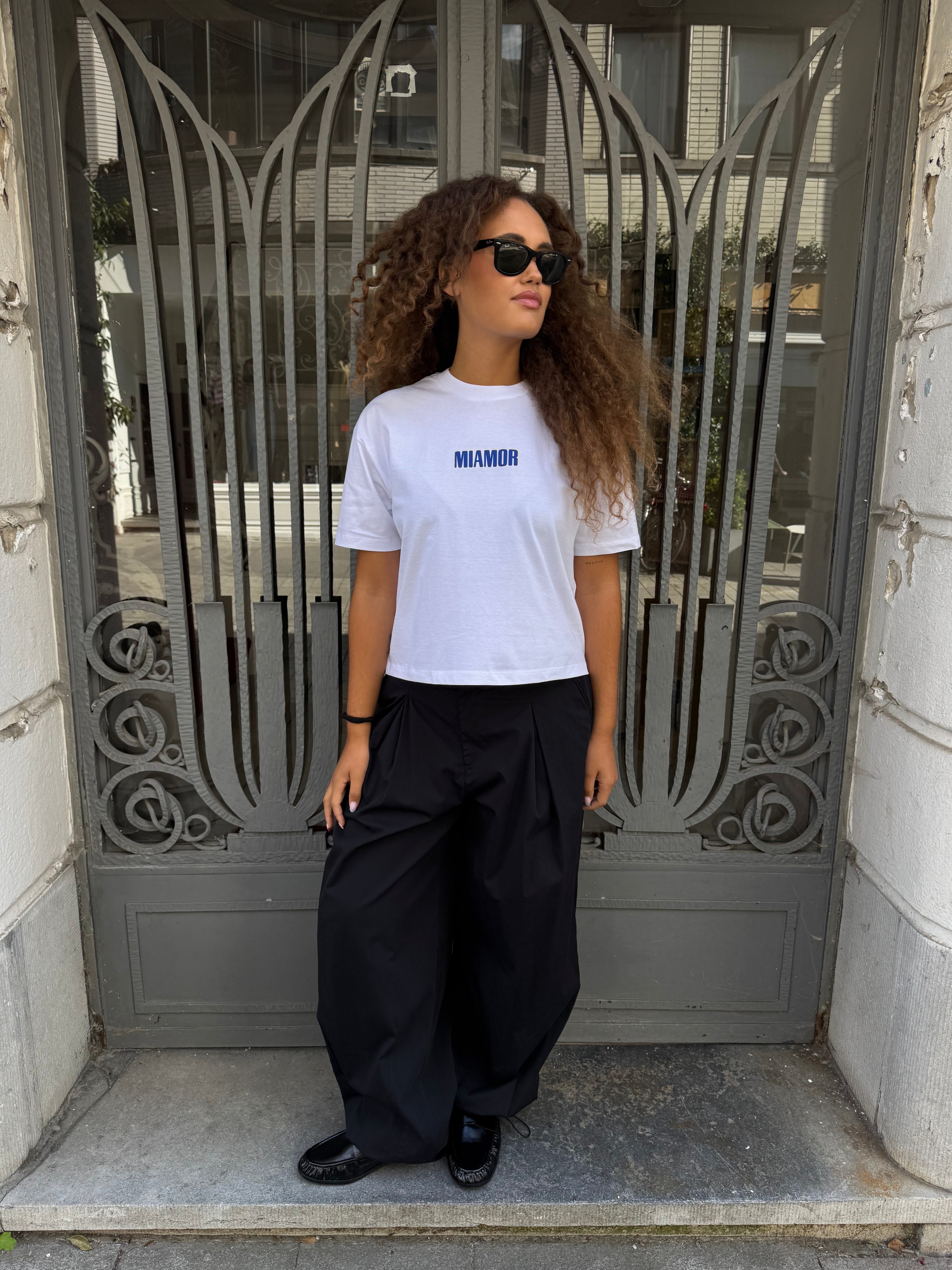Miamor Women’s Box Tee – White / Royal Blue