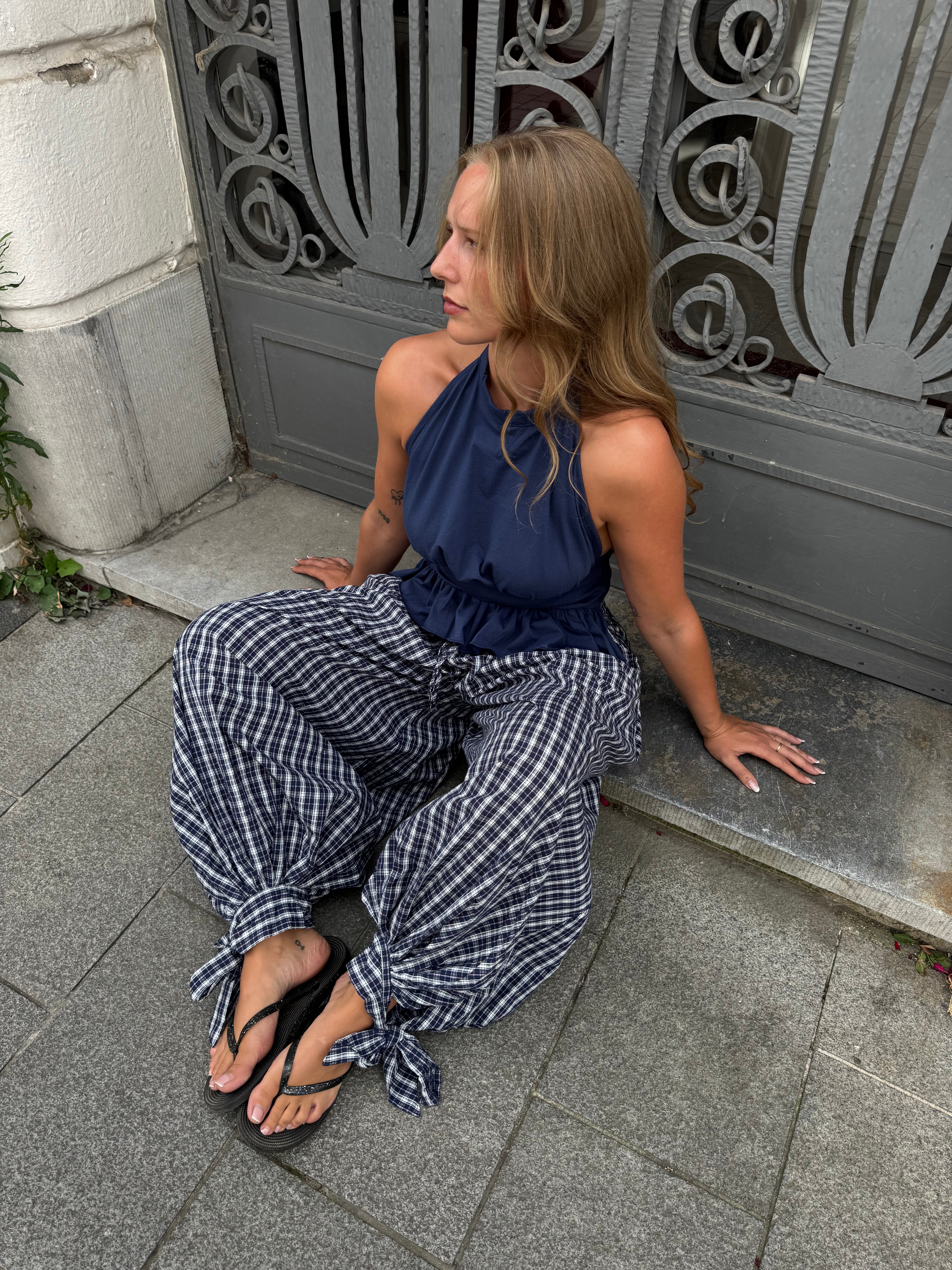 Magnolia navy pants - one size