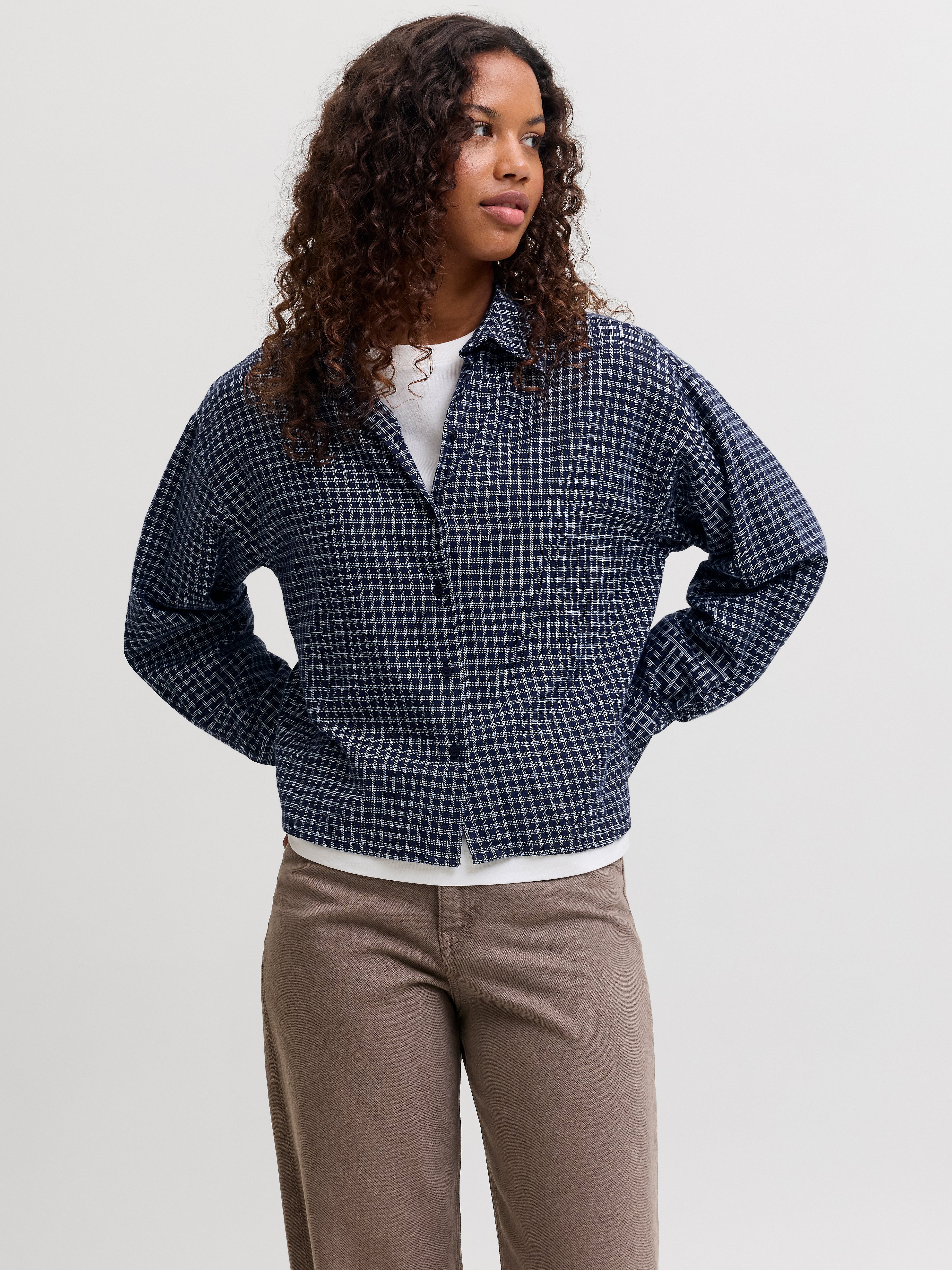 JXJAMIE CHECK FLANNEL LS SHORT SHIRT - NAVY NIGHT SKY