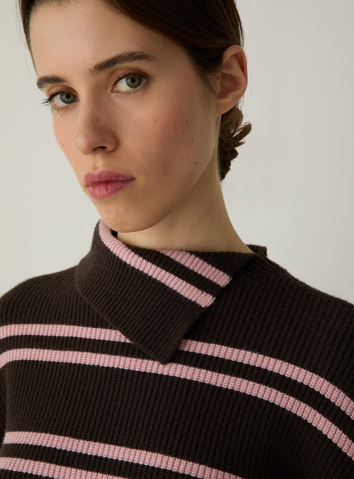 NOLIE BROWN STRIPED KNIT
