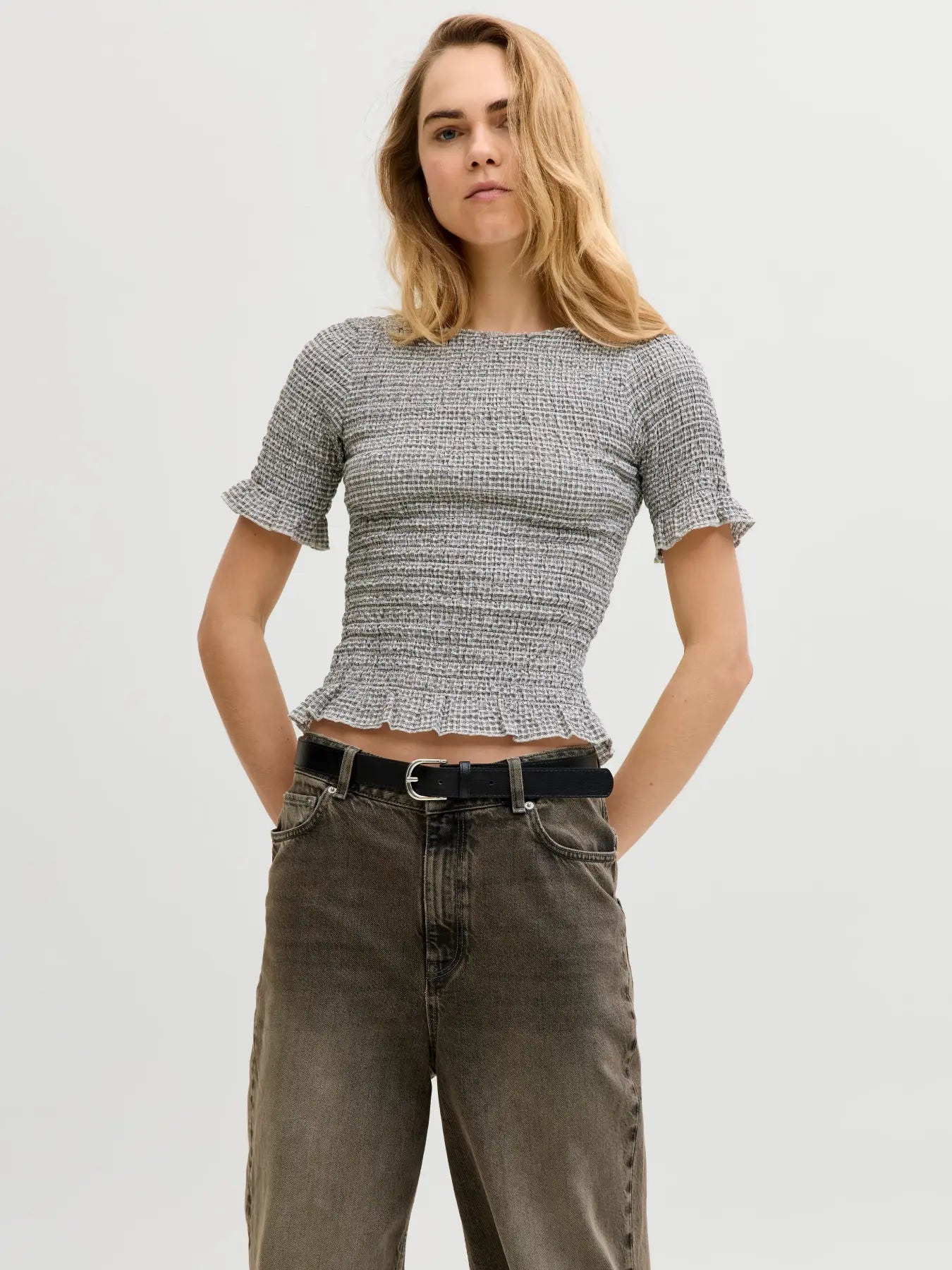 JXCELINA SMOCK TOP - BRIGHT WHITE/ BLACK