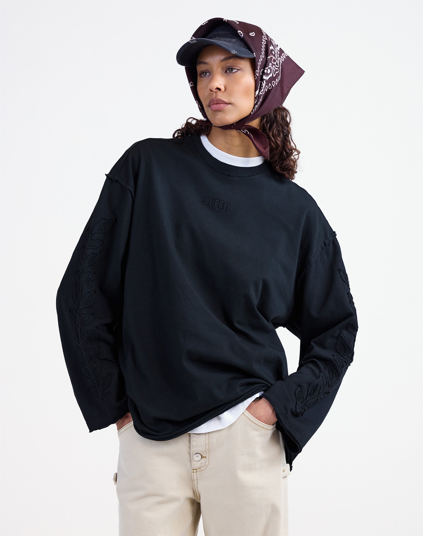 Uxia wide skate longsleeve - Black