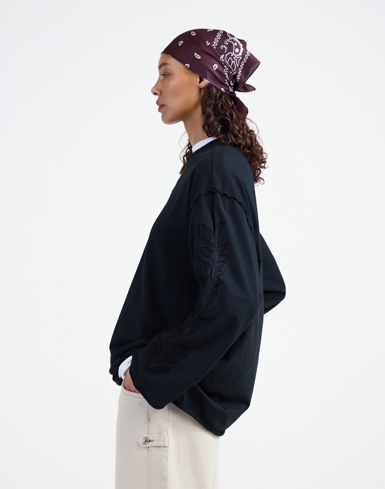 Uxia wide skate longsleeve - Black