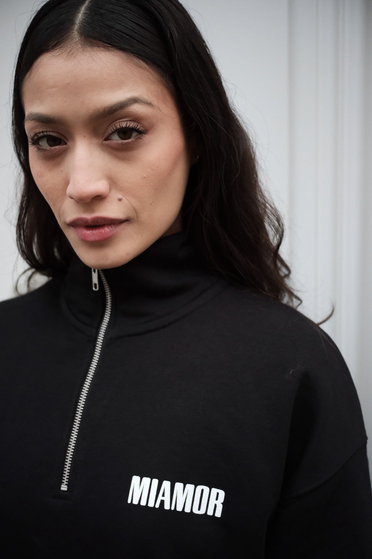 Miamor sweater met halve rits - zwart