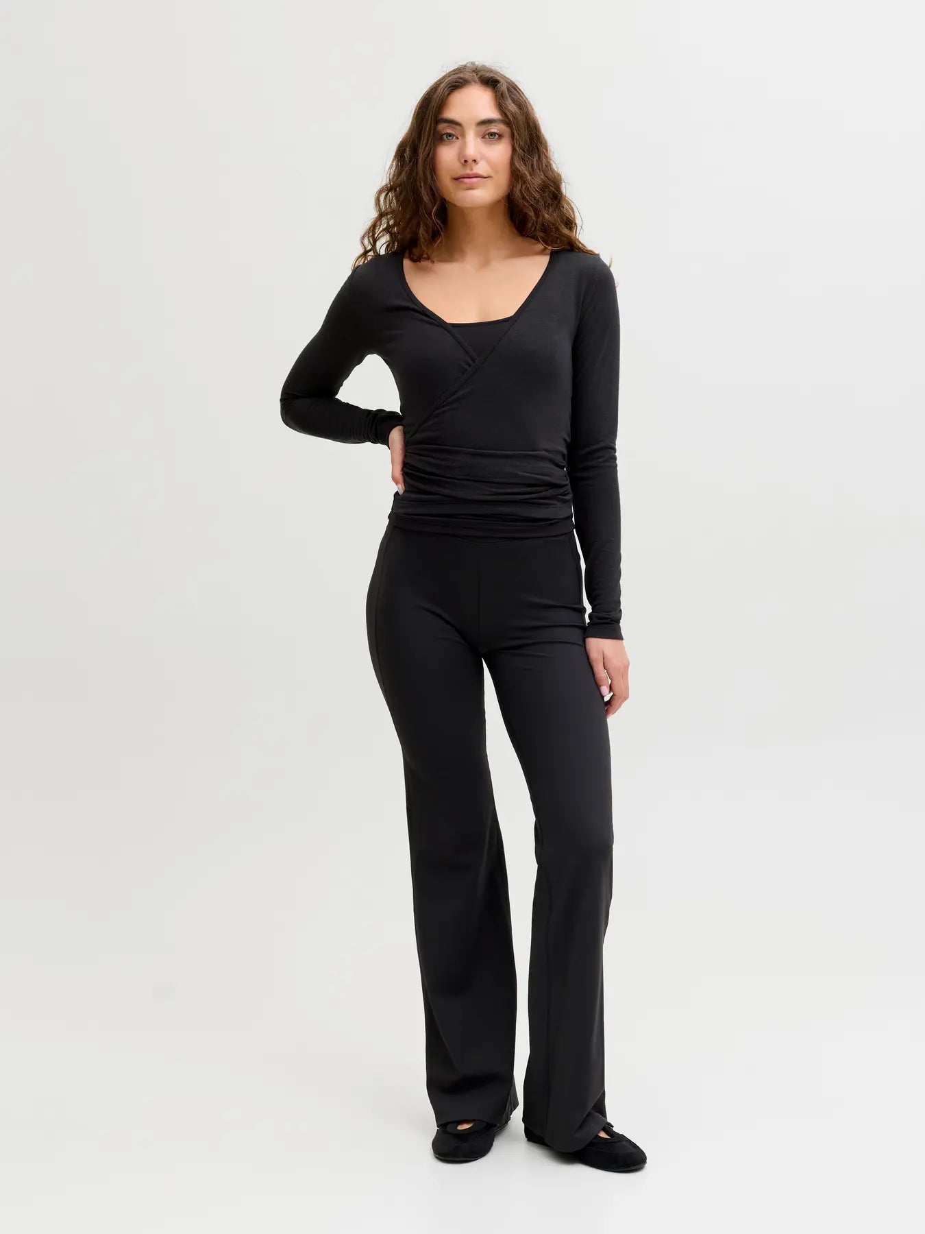 JXSANIA YOGA PANT - BLACK