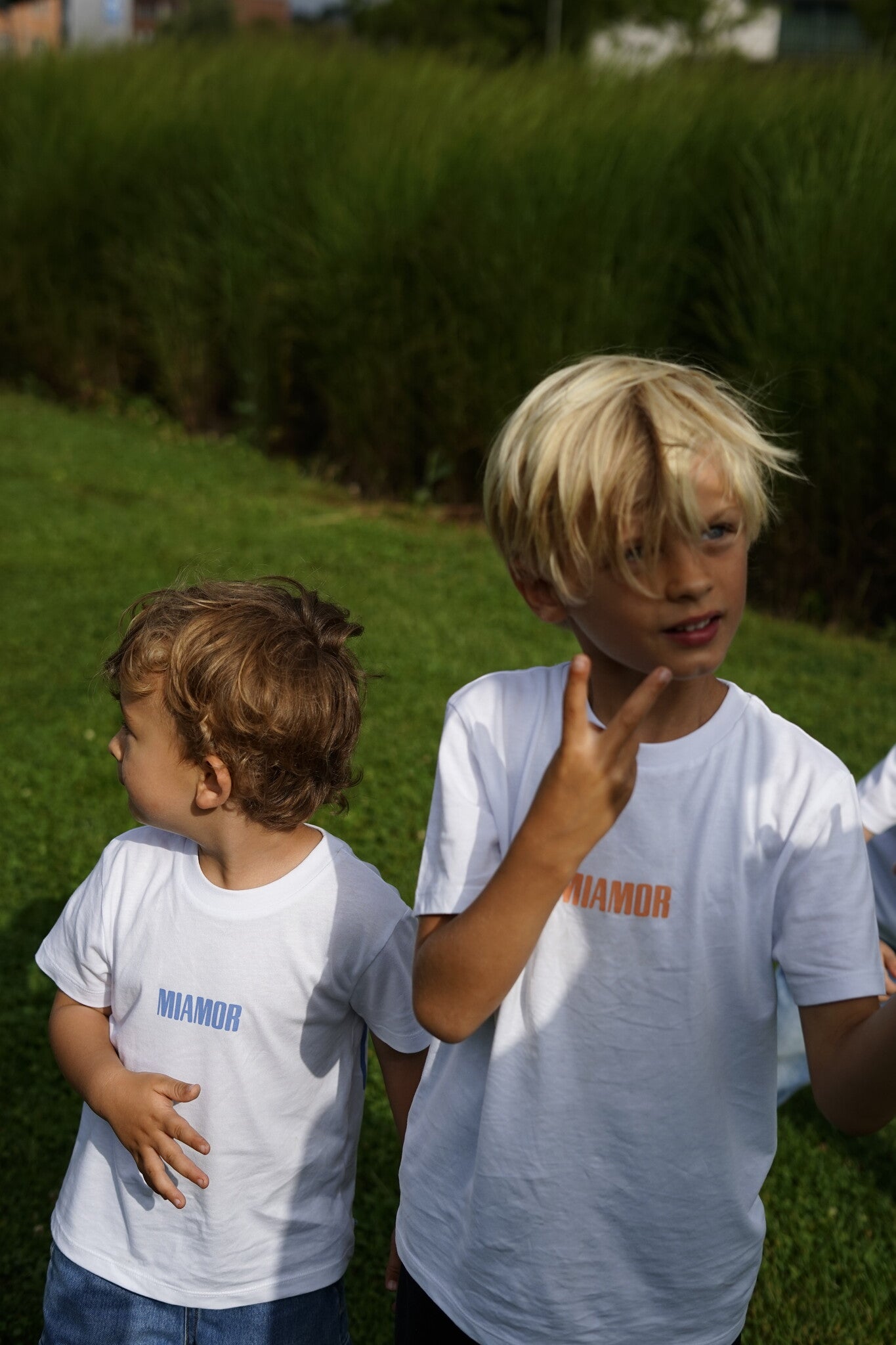 T-shirt blanc Mini Miamor - bleu pastel