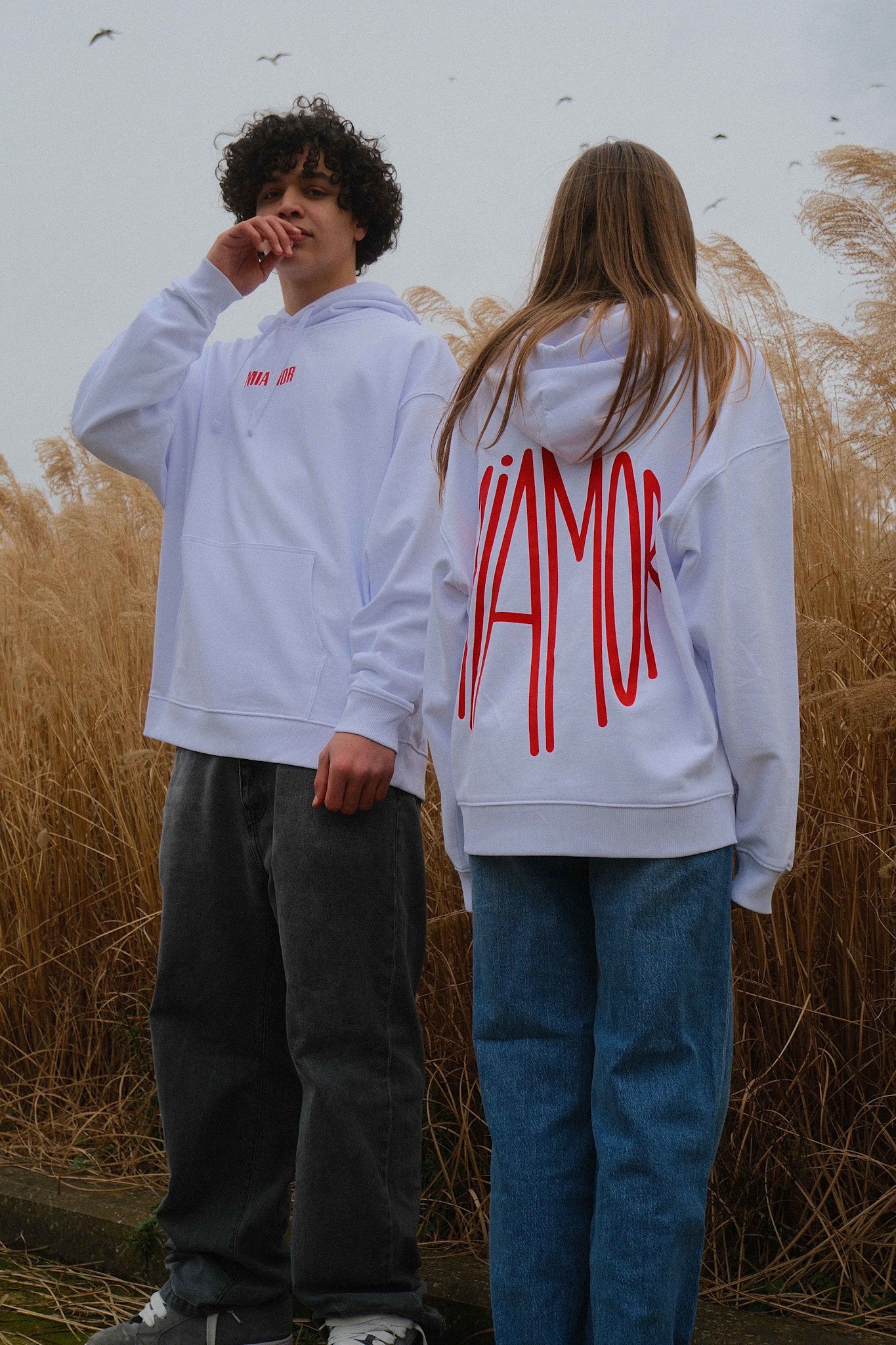 Miamor Supreme unisex hoodie - wit - rood logo