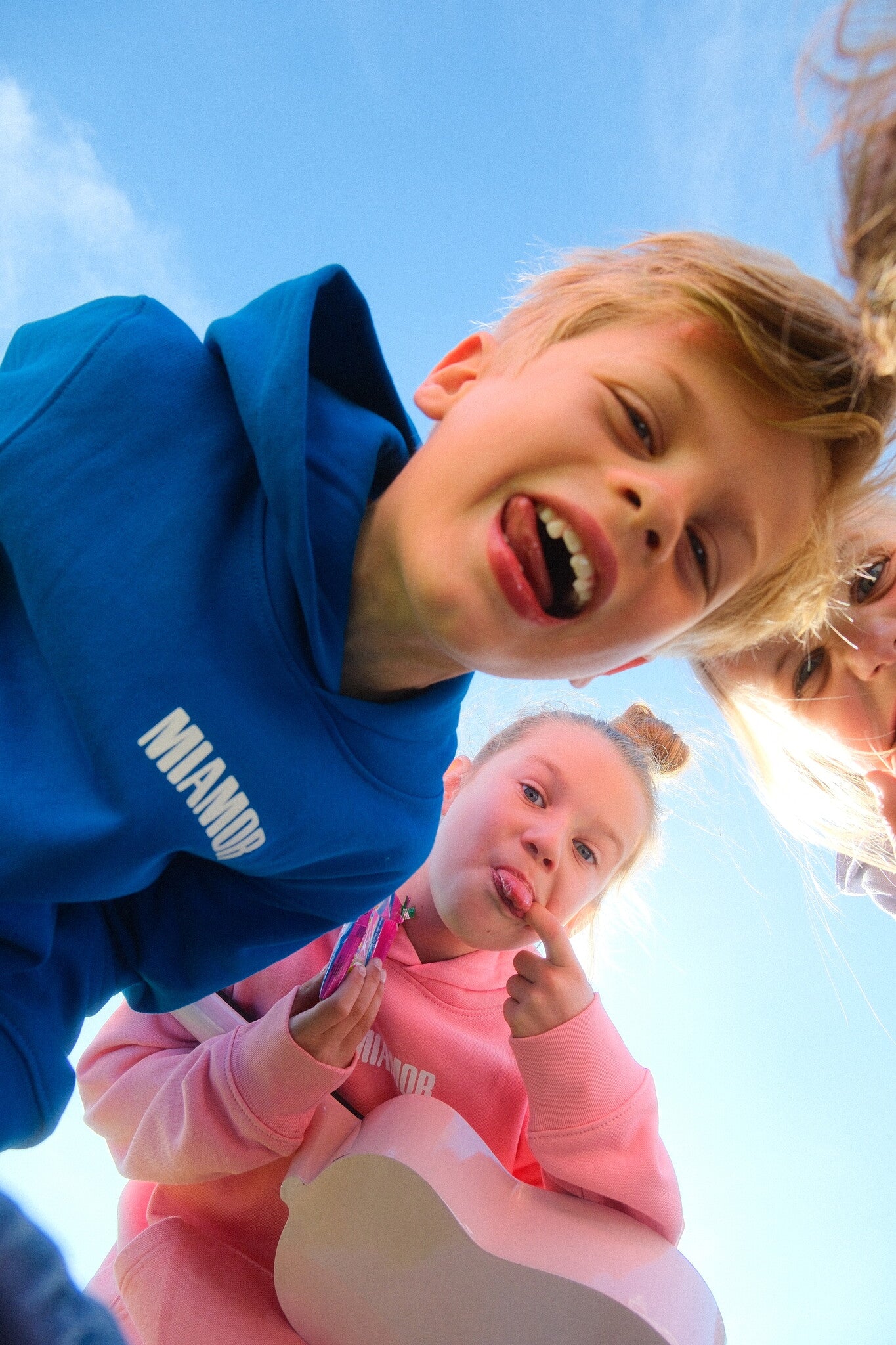 NOUVEAU - Mini sweat à capuche Supreme Miamor - bleu roi