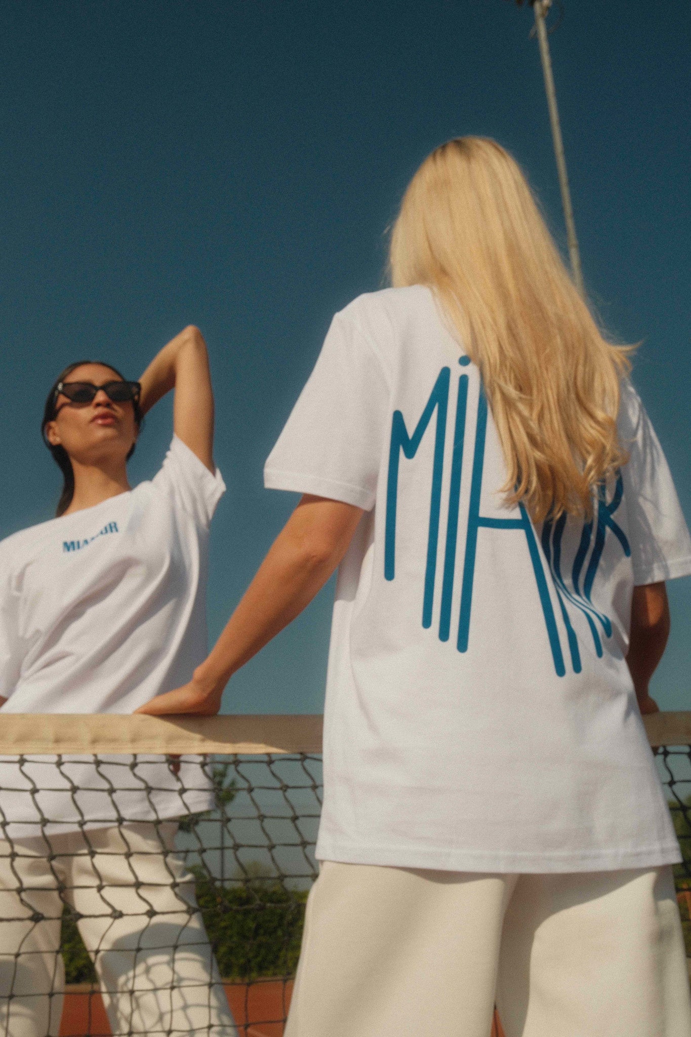 Miamor unisex T-shirt wit - koningsblauw