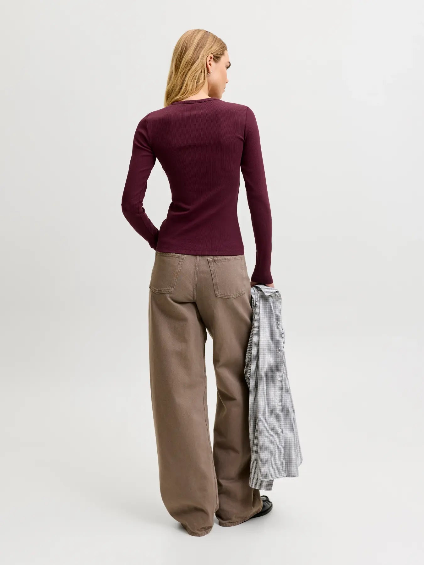 JXFREYA LS RIB TEE - WINETASTING