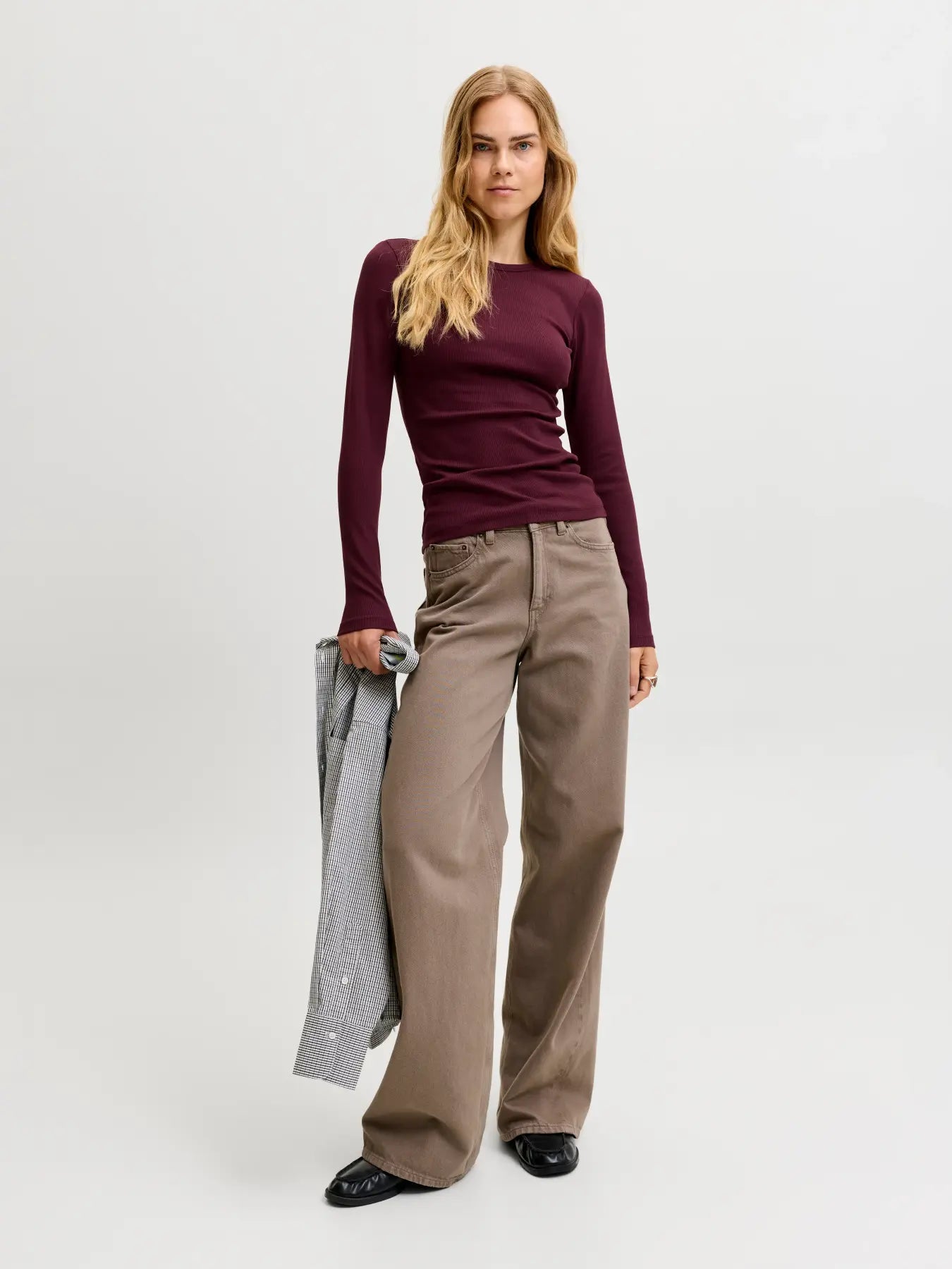 JXFREYA LS RIB TEE - WINETASTING