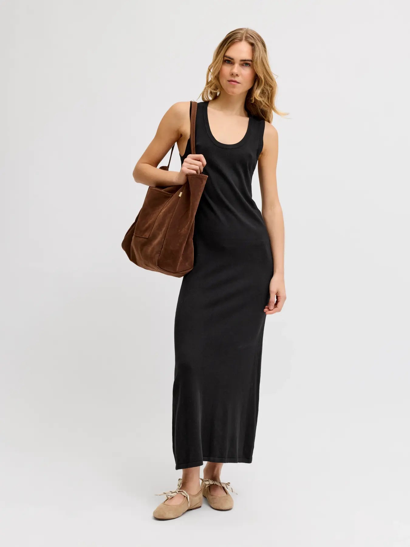 JXMINA COMFY LONG DRESS KNIT - BLACK