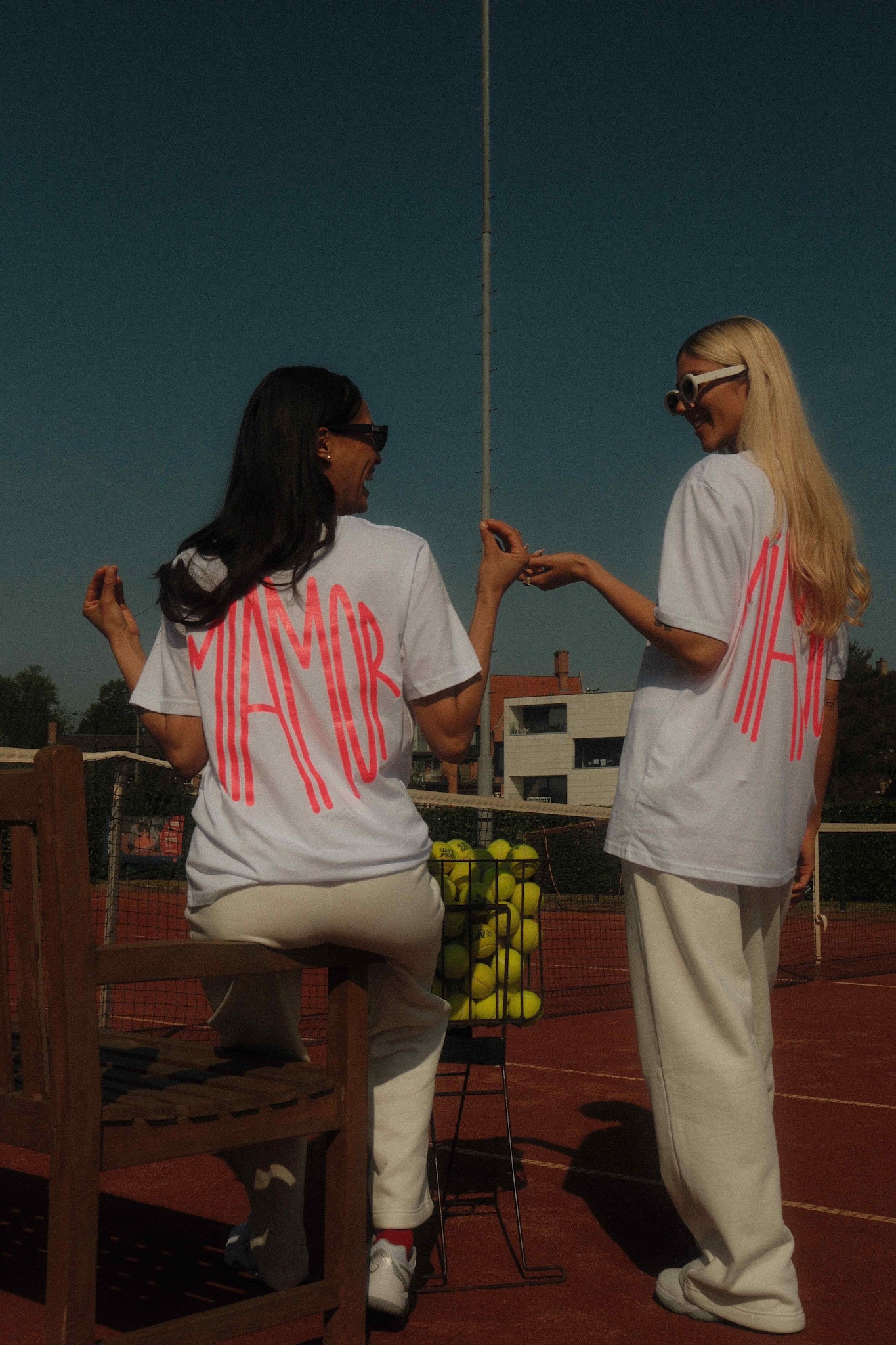 Miamor unisex T-shirt wit - neonroze