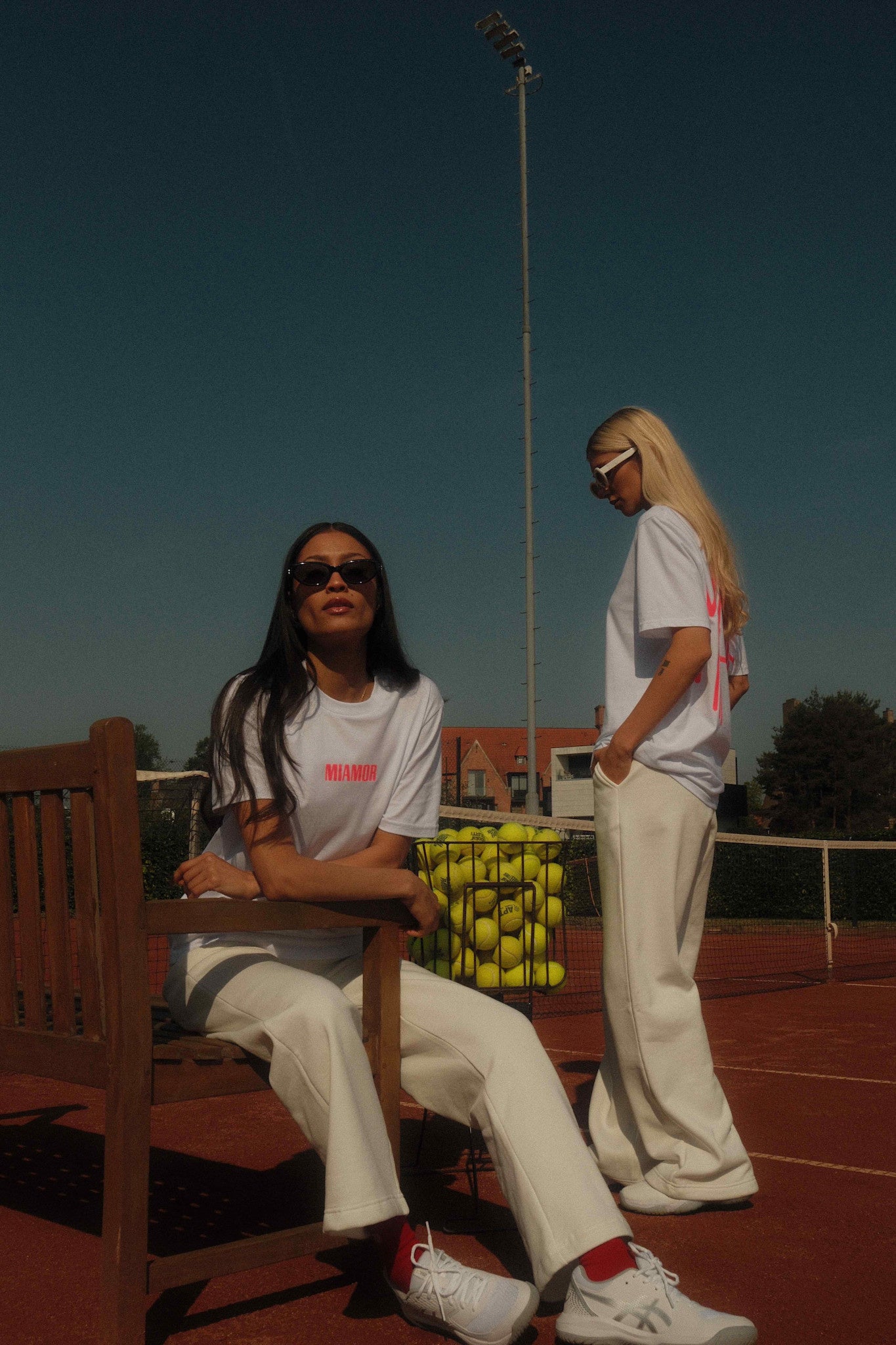 Miamor unisex T-shirt wit - neonroze