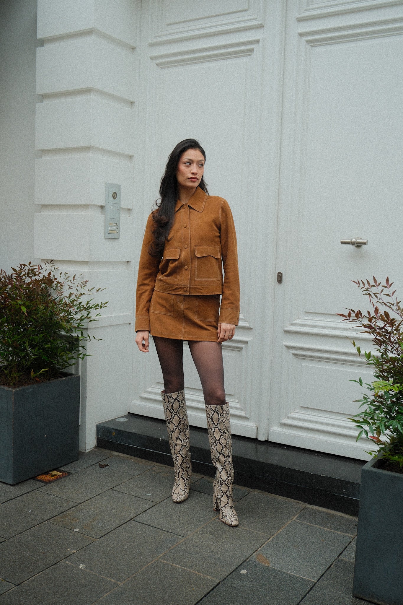 JXAVA suède rok - rubberbruin