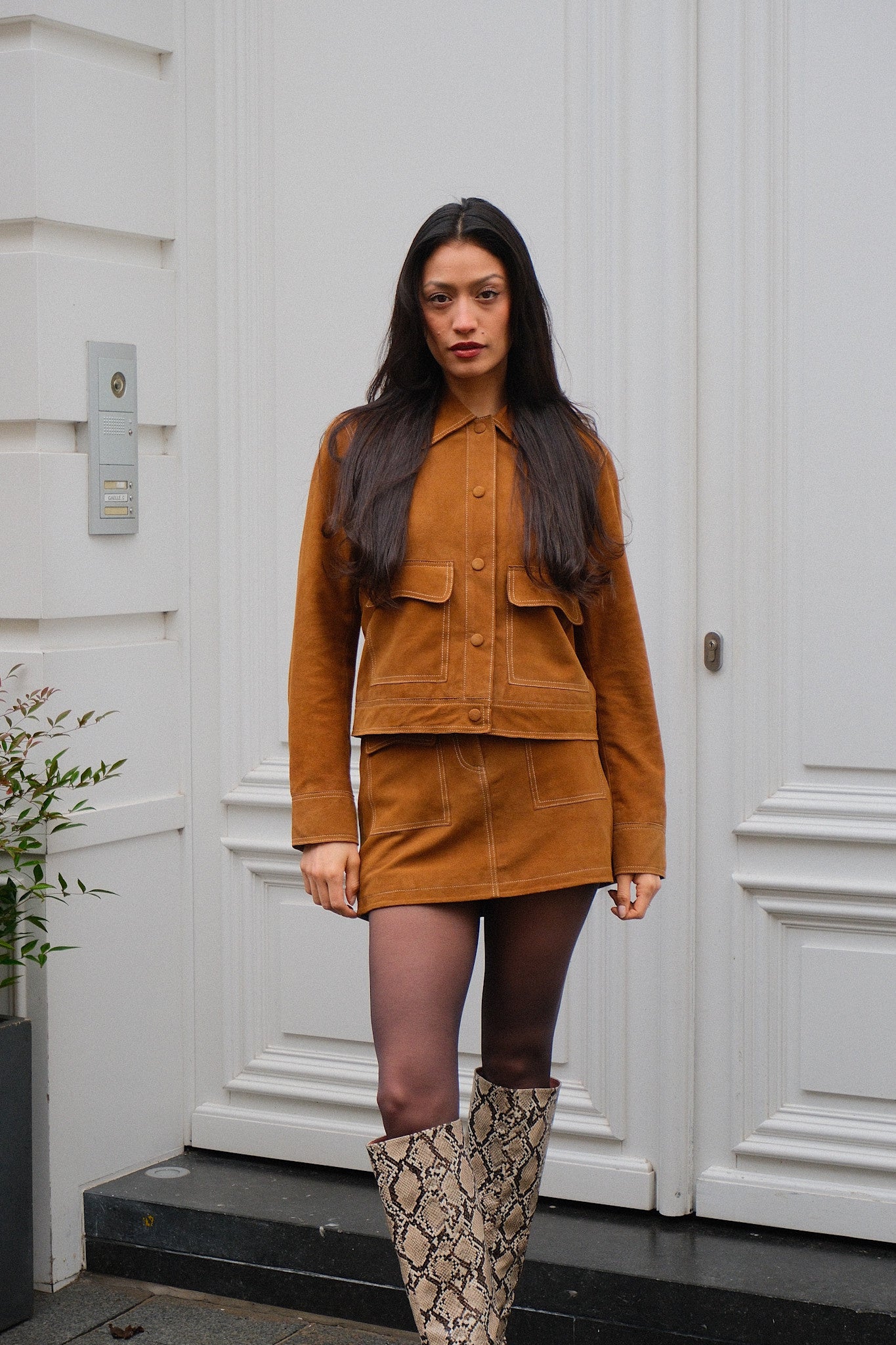 JXAVA suède rok - rubberbruin