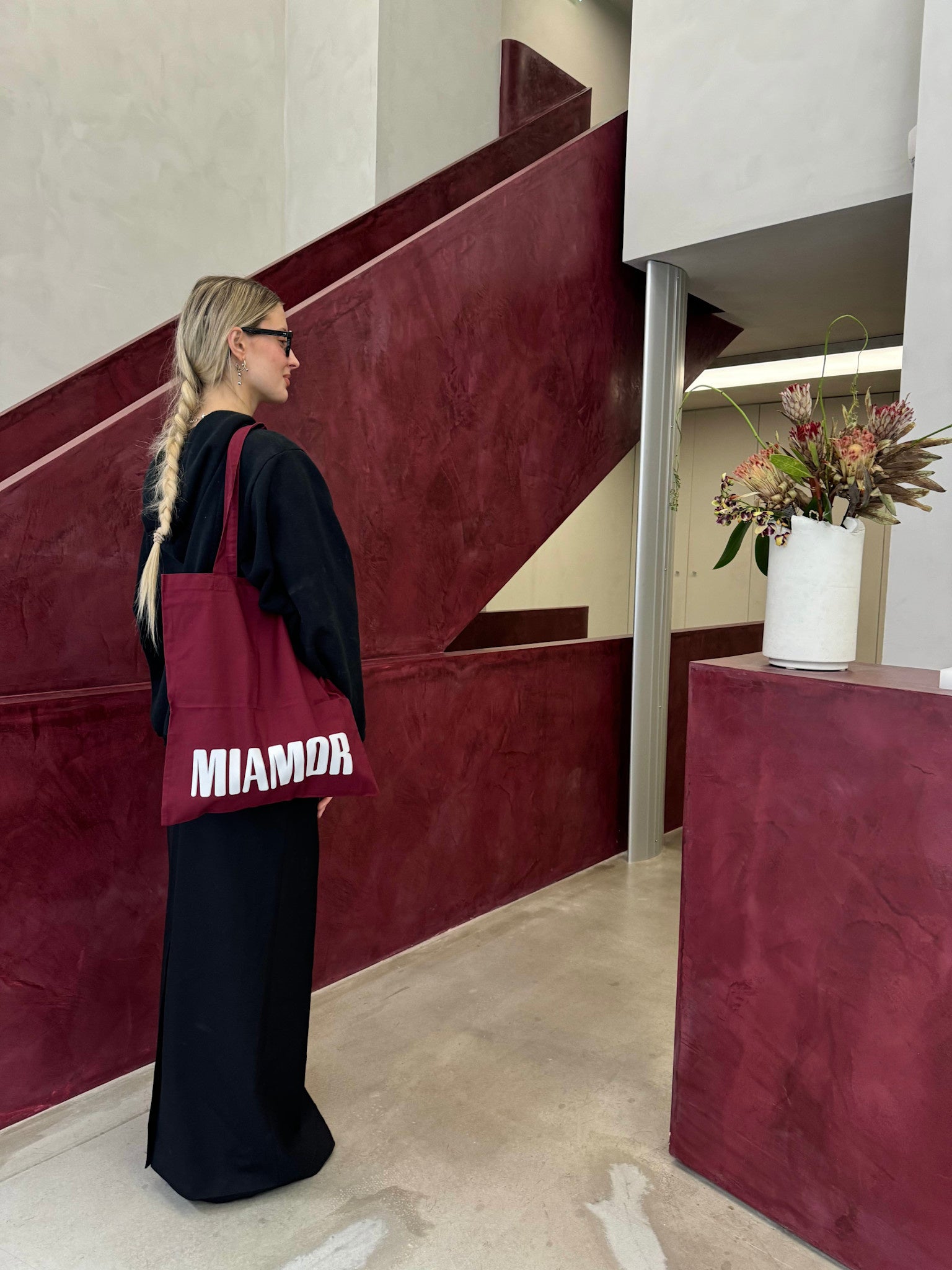 Miamor draagtas bordeauxrood