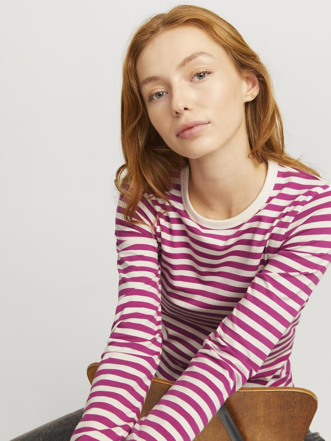 JXCELINE GIGI LS SOLID STRIPE TEE - FUCHSIA RED