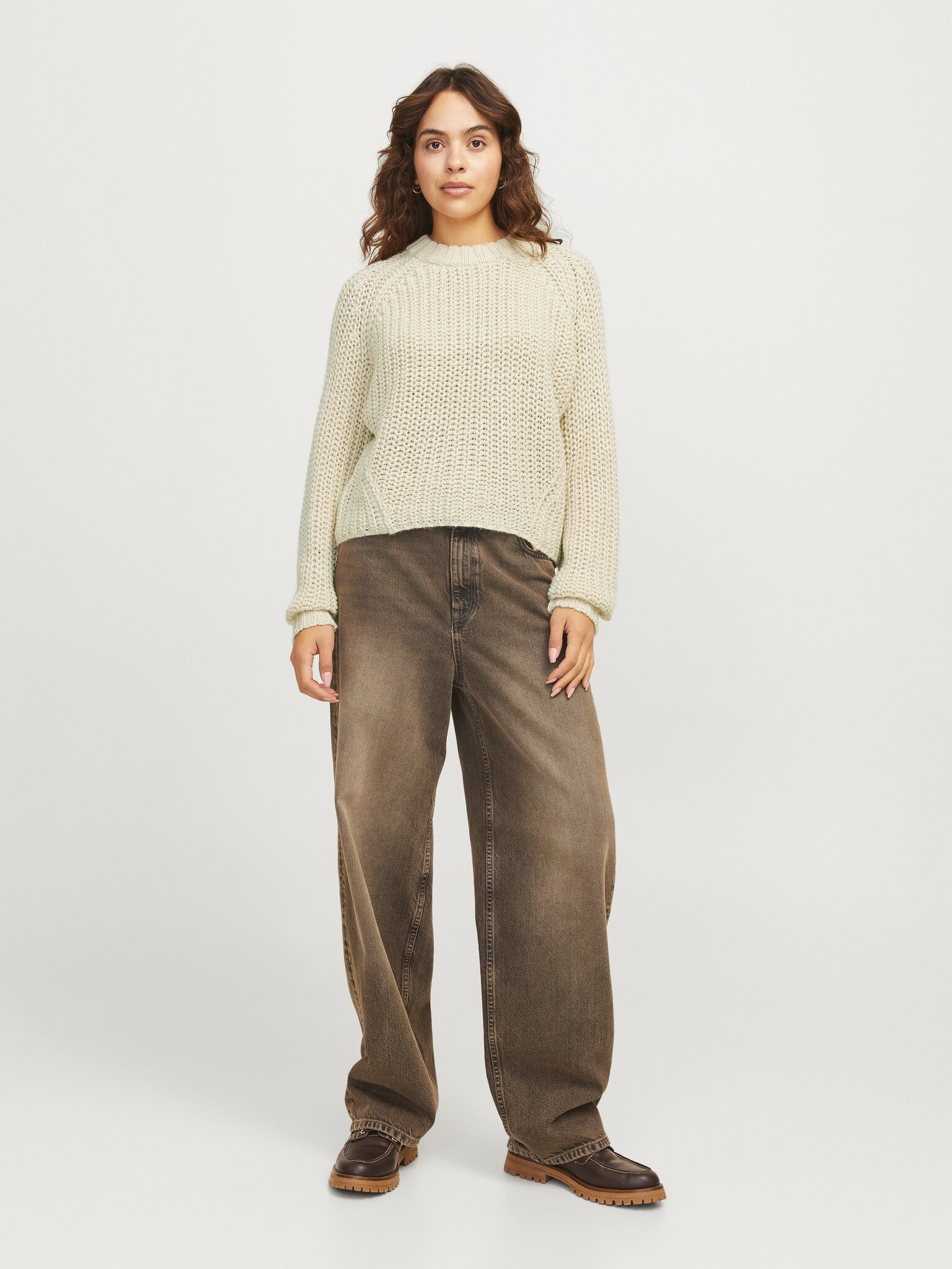 JXKELLY CHUNKY CABLE CREW NECK KNIT - BONE WHITE