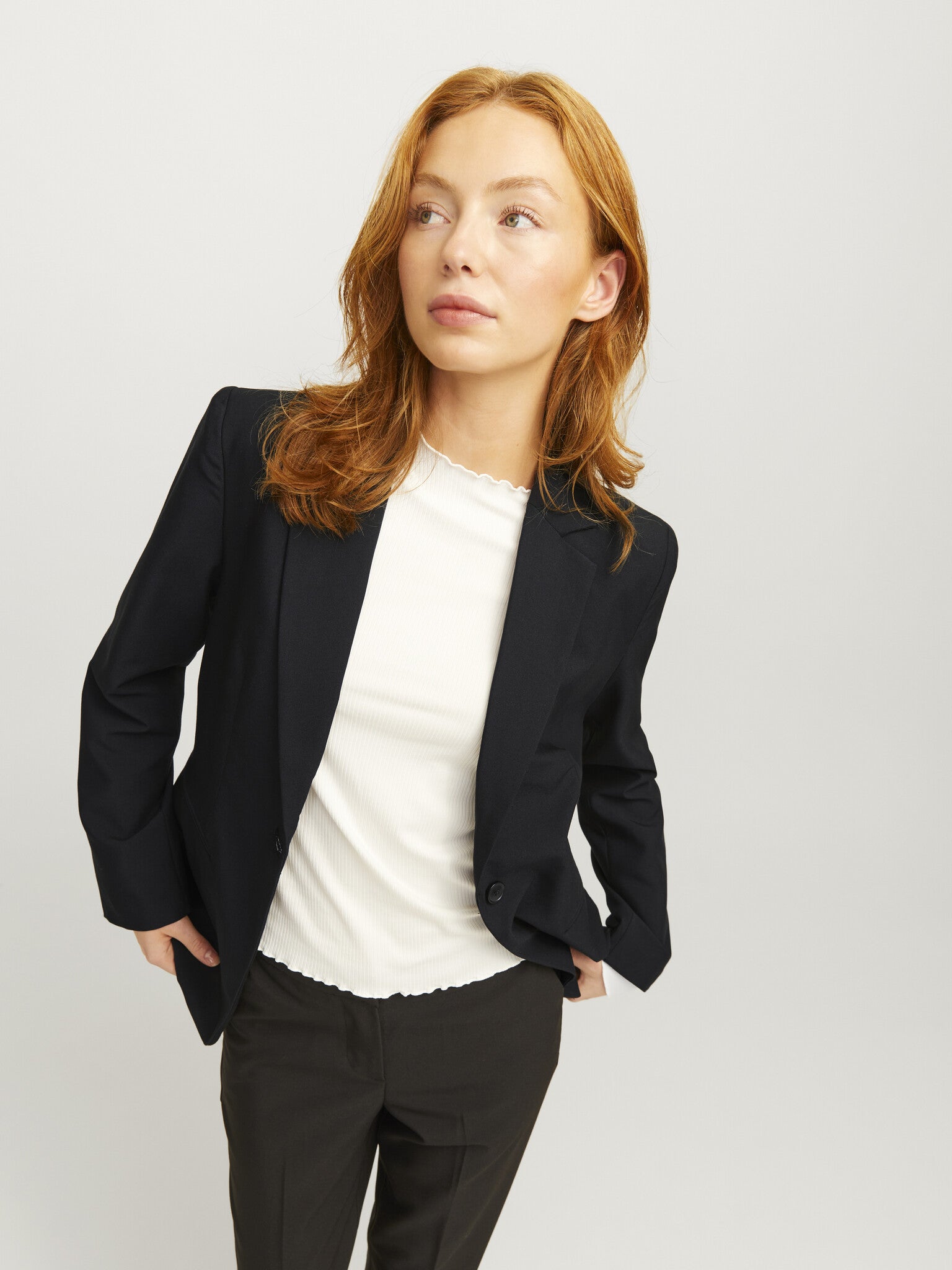 JXELLIS MIA BLAZER - BLACK