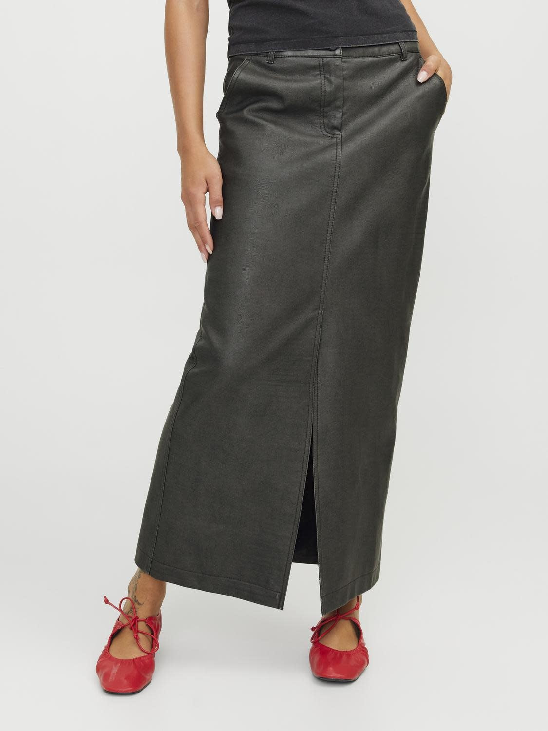 JXMADDY LONG MW SKIRT - BLACK