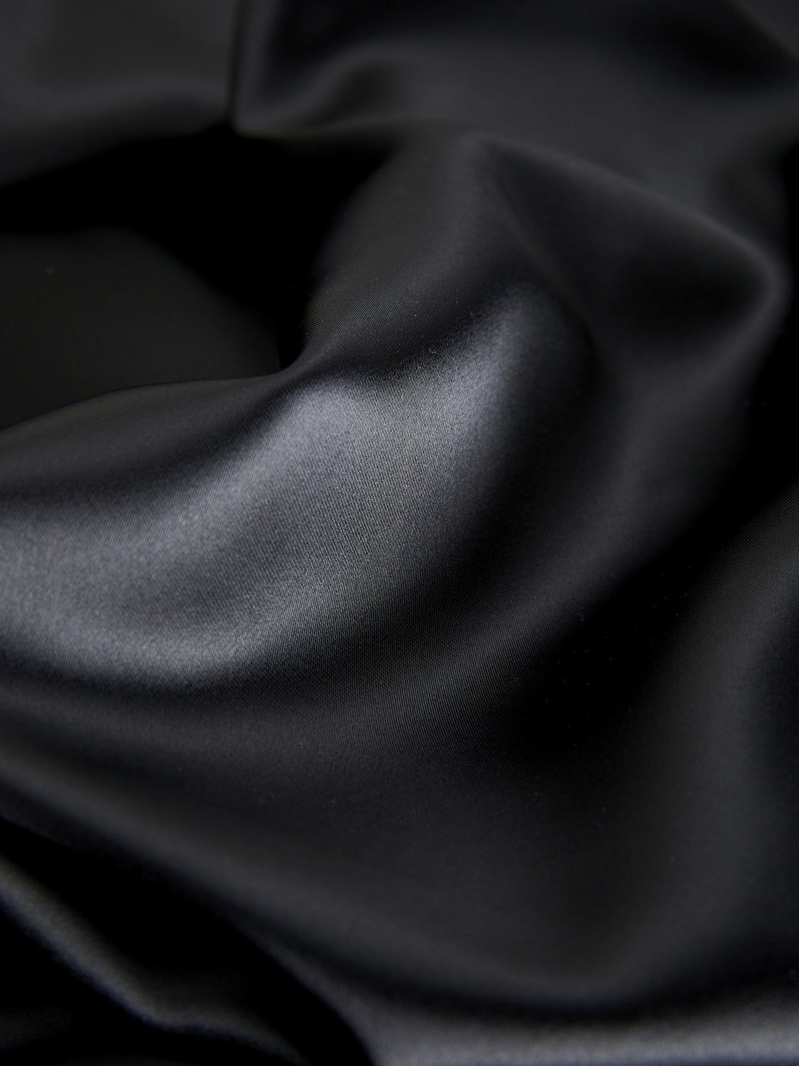 JXEVA SATIN MAXI SKIRT - BLACK