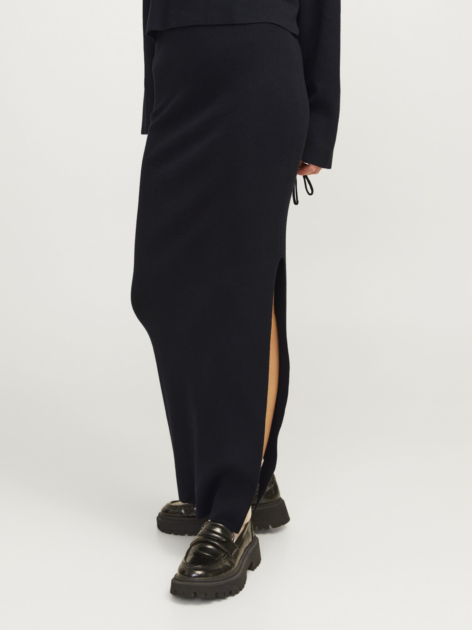 JXDAHLIA LONG SKIRT KNIT - BLACK