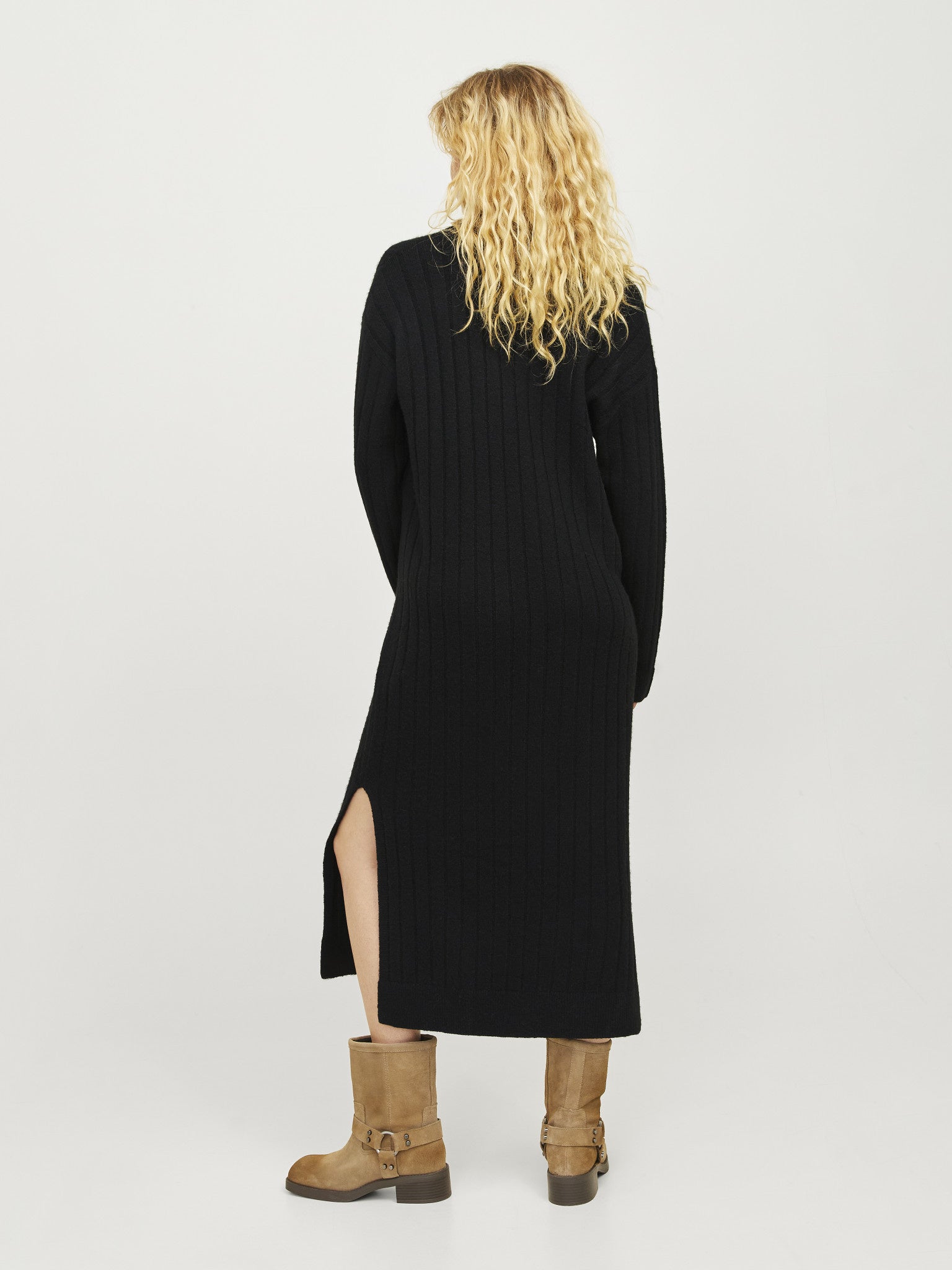 JXOZZY DIVERSE POLO NECK DRESS - BLACK