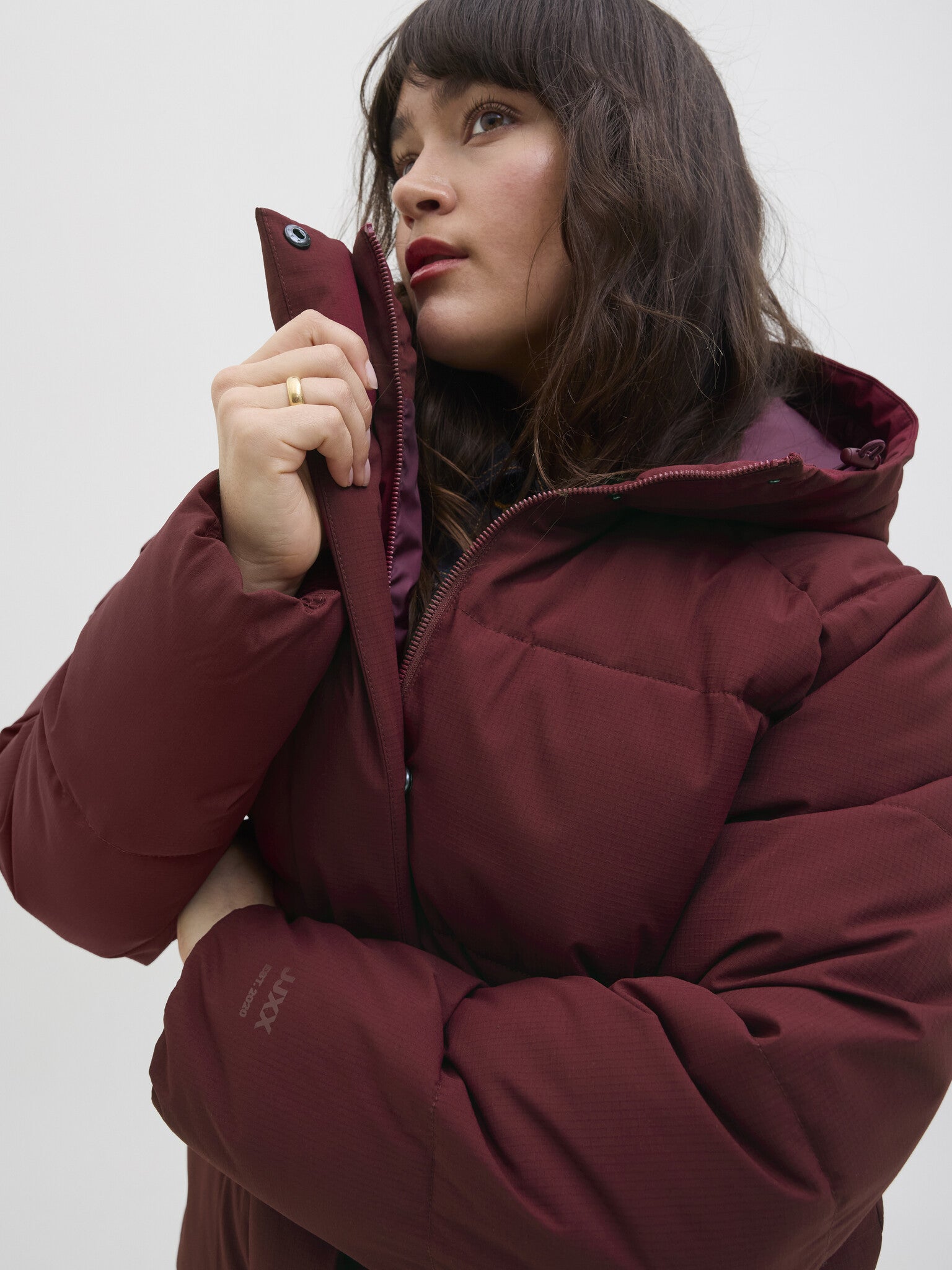 JXGLOBAL PUFFER JACKET - CABERNET