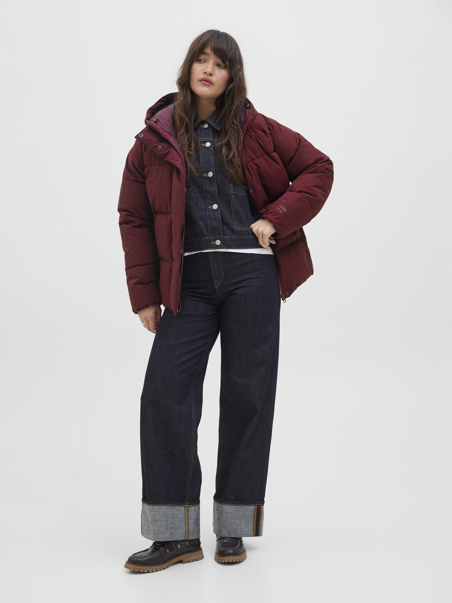 JXGLOBAL PUFFER JACKET - CABERNET