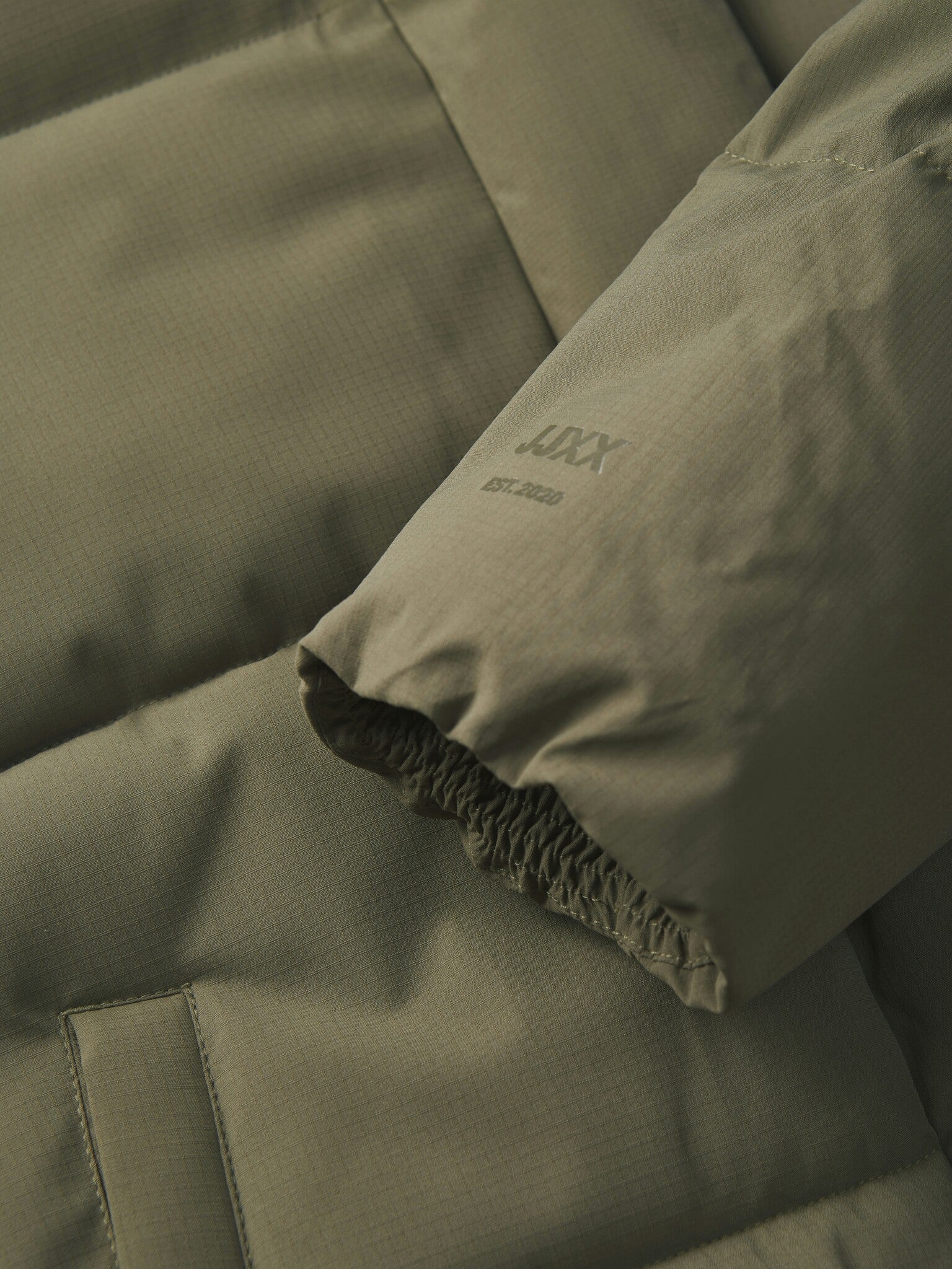 JXGLOBAL PUFFER JACKET - SEA TURTLE