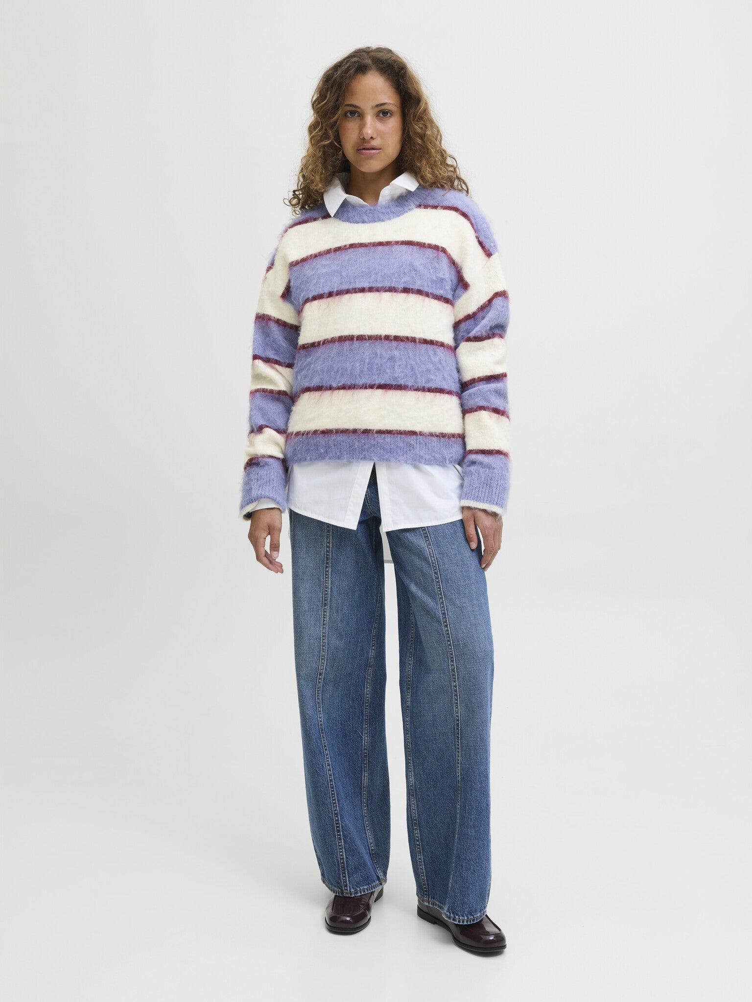 JXCALISTA TRUIEN MET RONDE HALS - BLUE ICE/VANILLA ICE