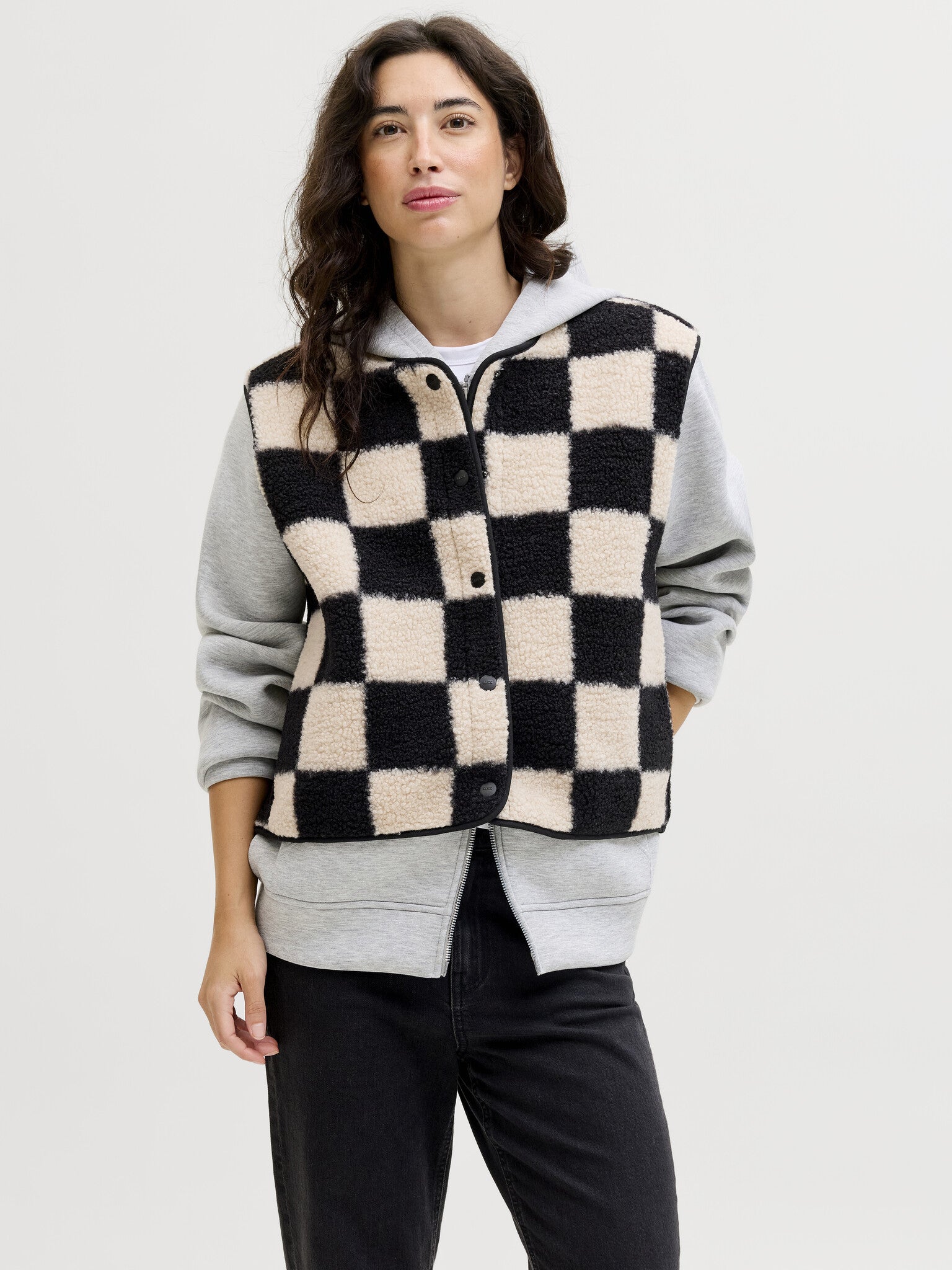 JXVERA GETUITTE TEDDYVEST - BOTWITTE RUITJES