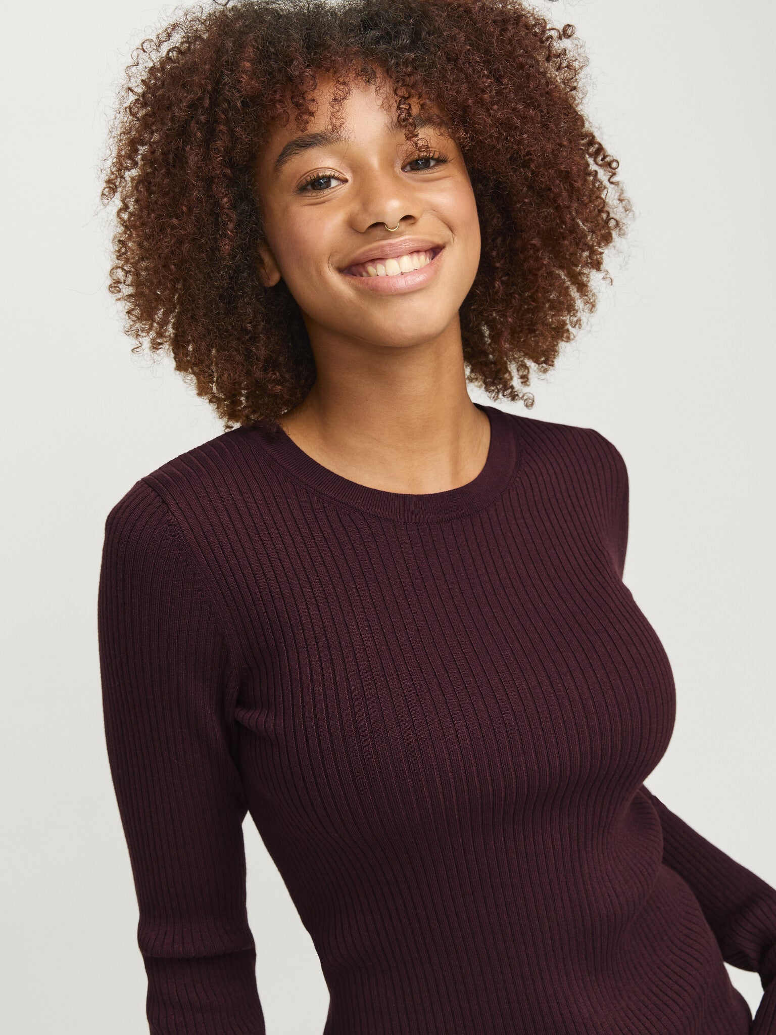 JXJODI TIGHT CREW NECK KNIT - CABERNET