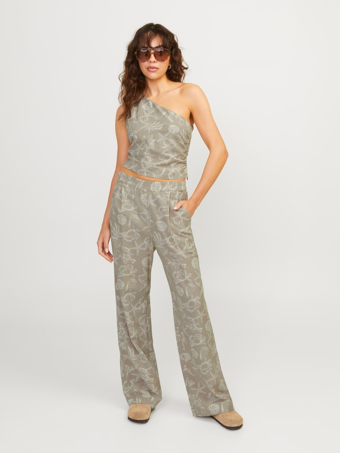 JXANNIKA TOP MET ÉÉN SCHOUDER VAN LINNENMIX - FEATHER GRAY