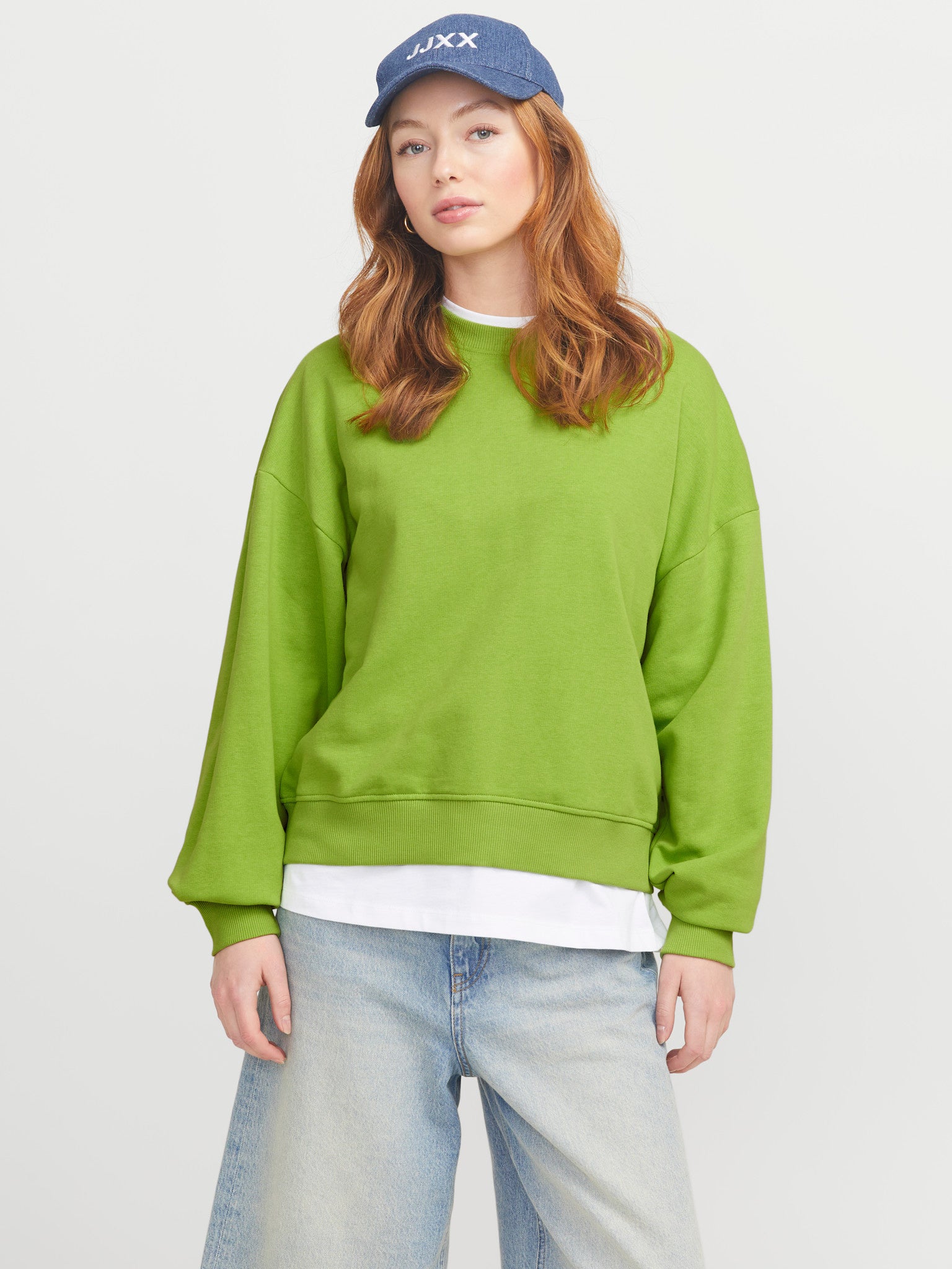 JXALFA LS CREW SWEATER- PARROT GREEN