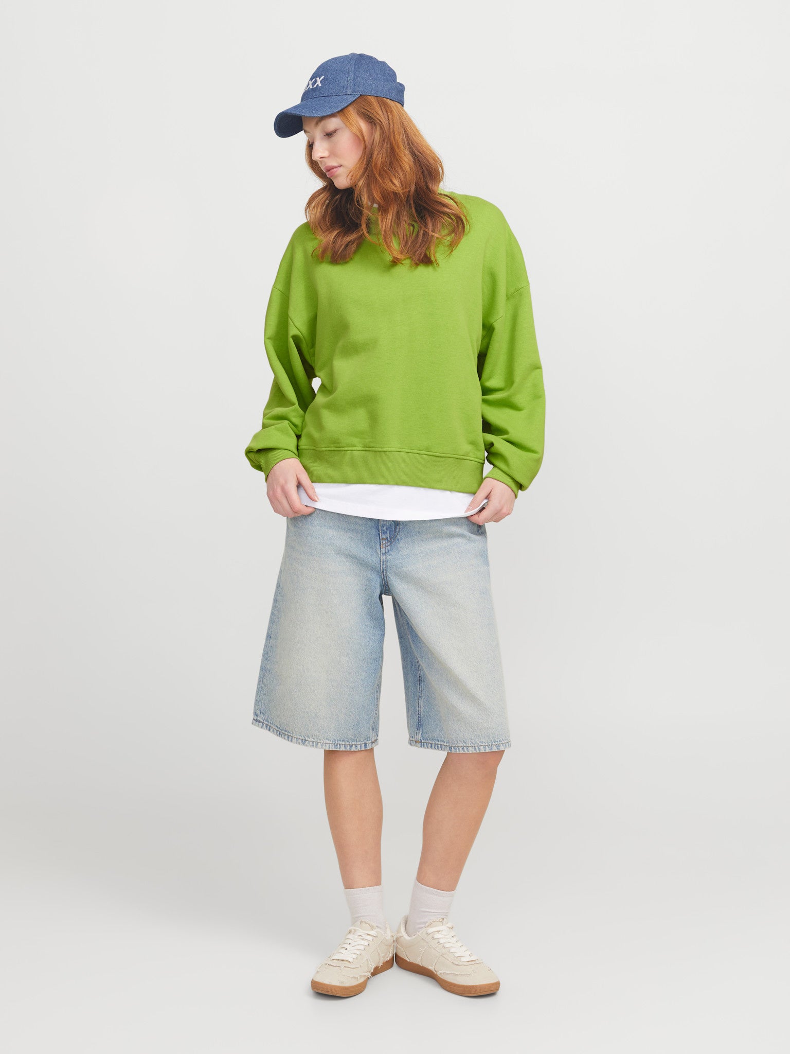 JXALFA LS CREW SWEATER- PARROT GREEN