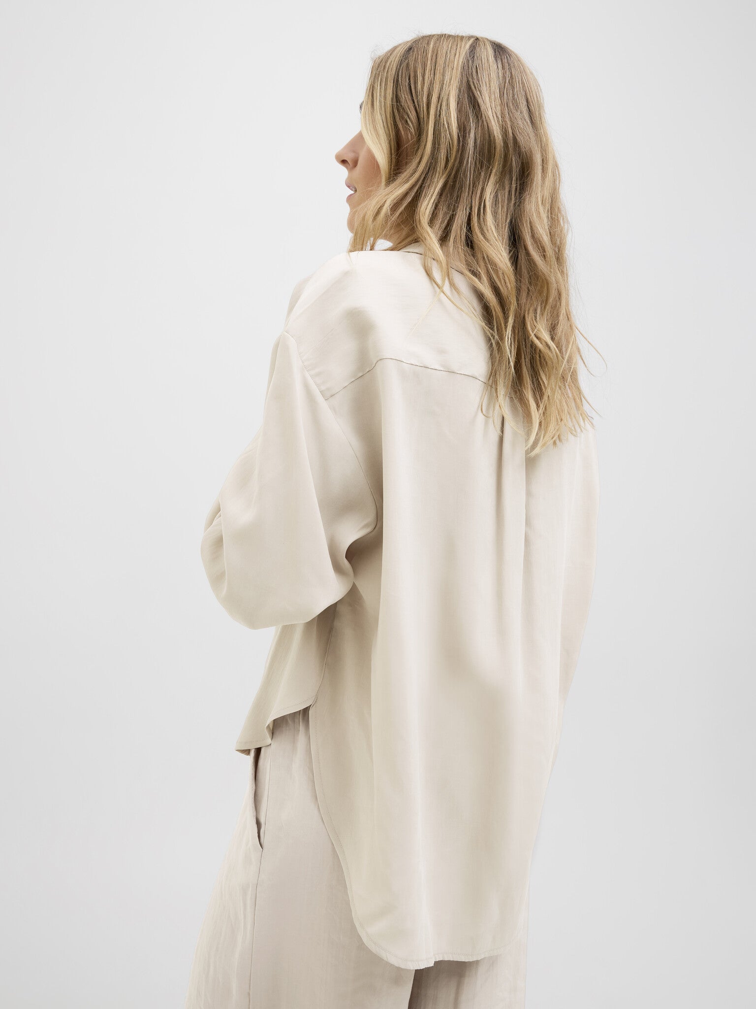 JXFIE SOFT LS SHIRT FEATHER GREY